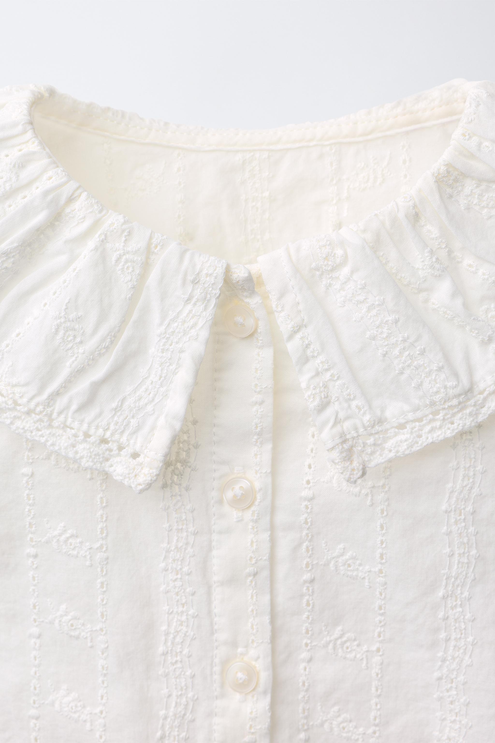 EMBROIDERED BLOUSE