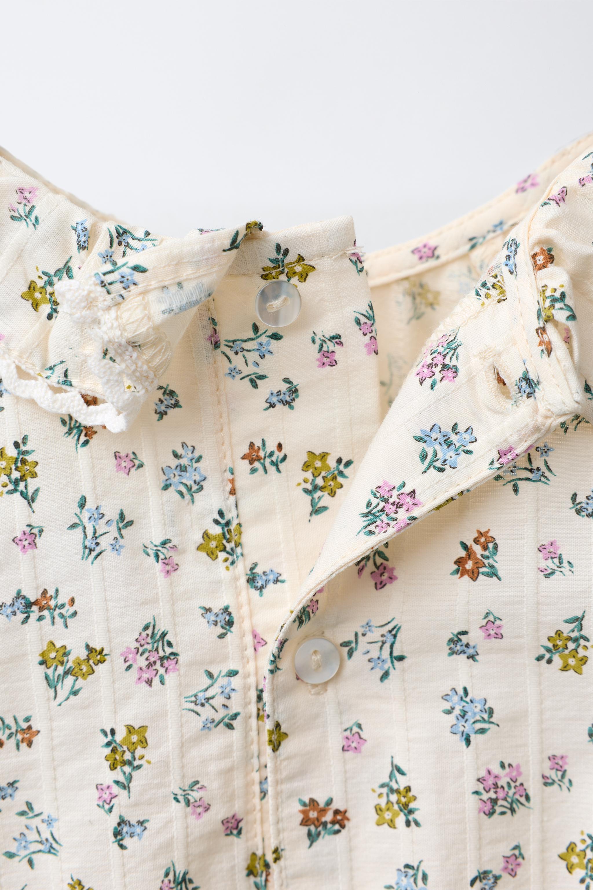 TEXTURED FLORAL BODYSUIT