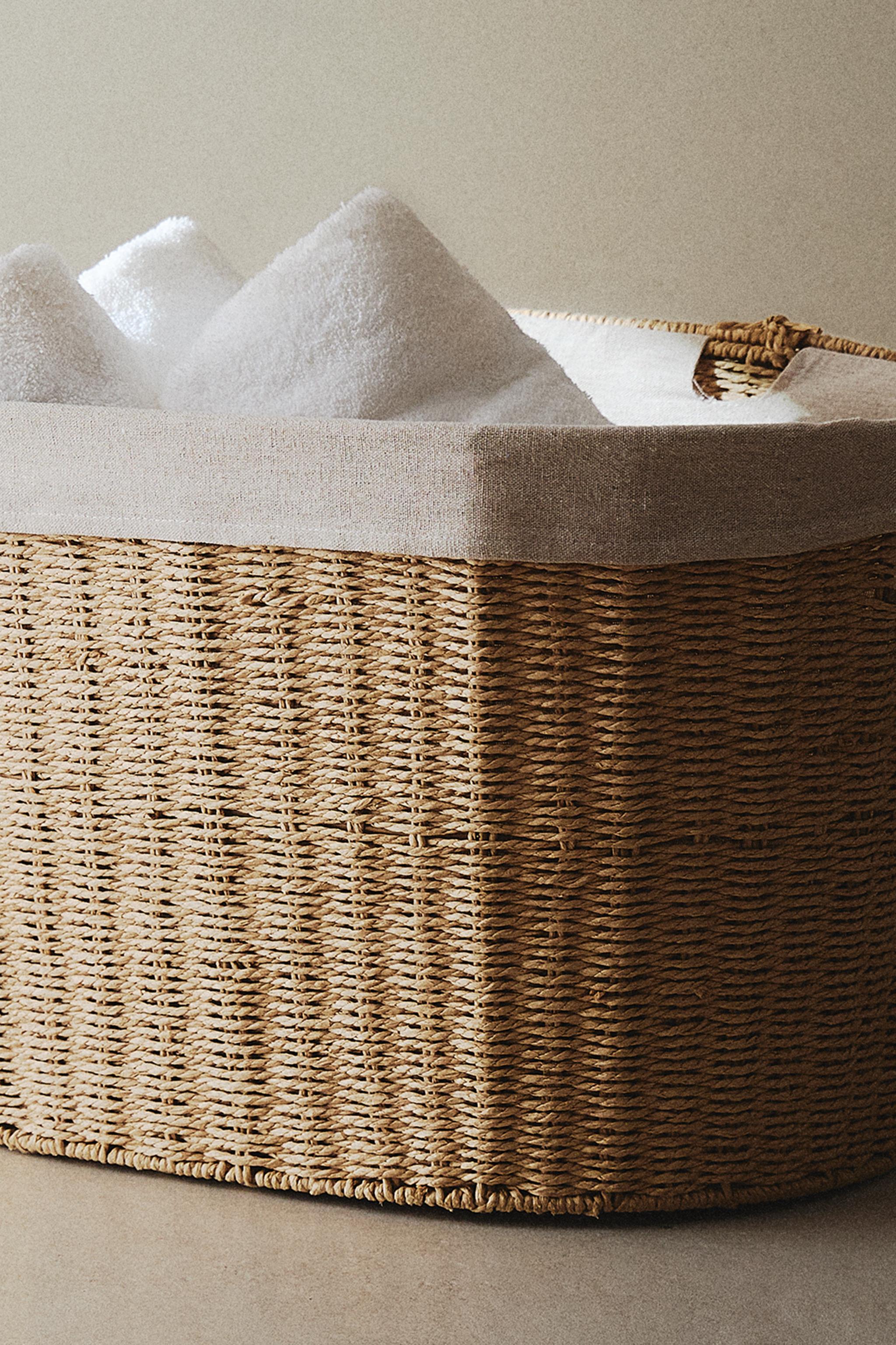OVAL FABRIC-LINED LAUNDRY HAMPER