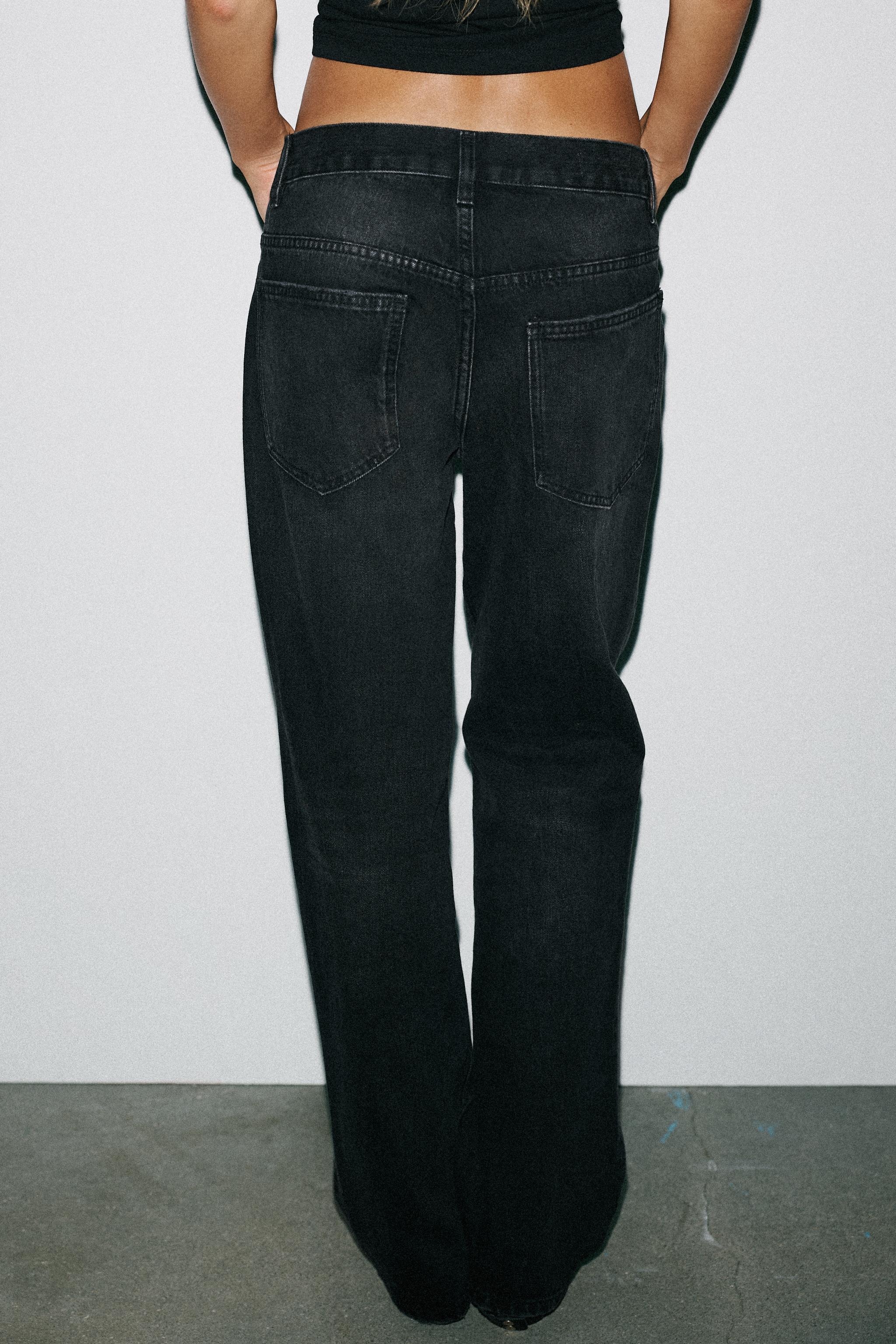 TRF LOW RISE STRAIGHT JEANS
