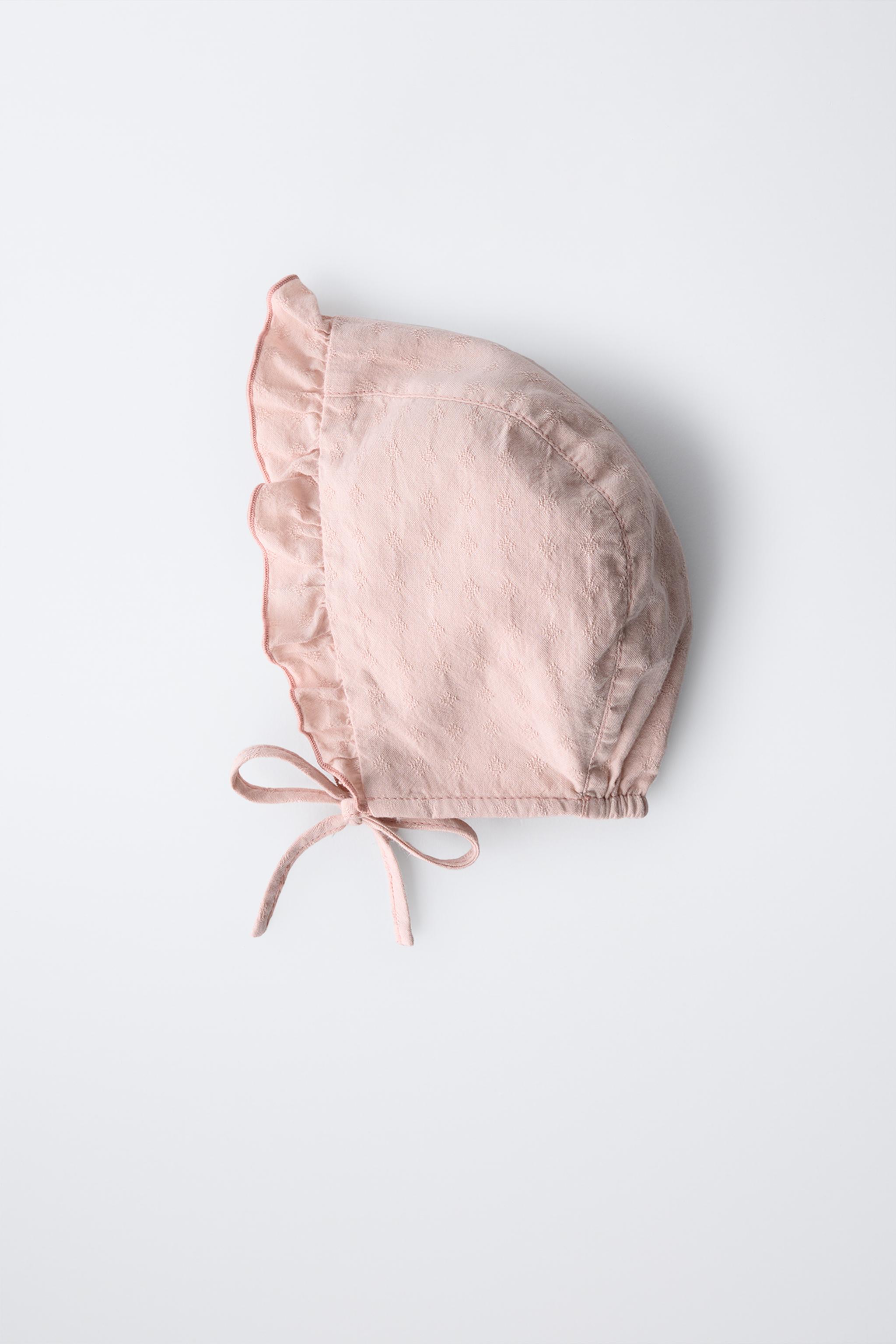 EMBROIDERED RUFFLED BONNET