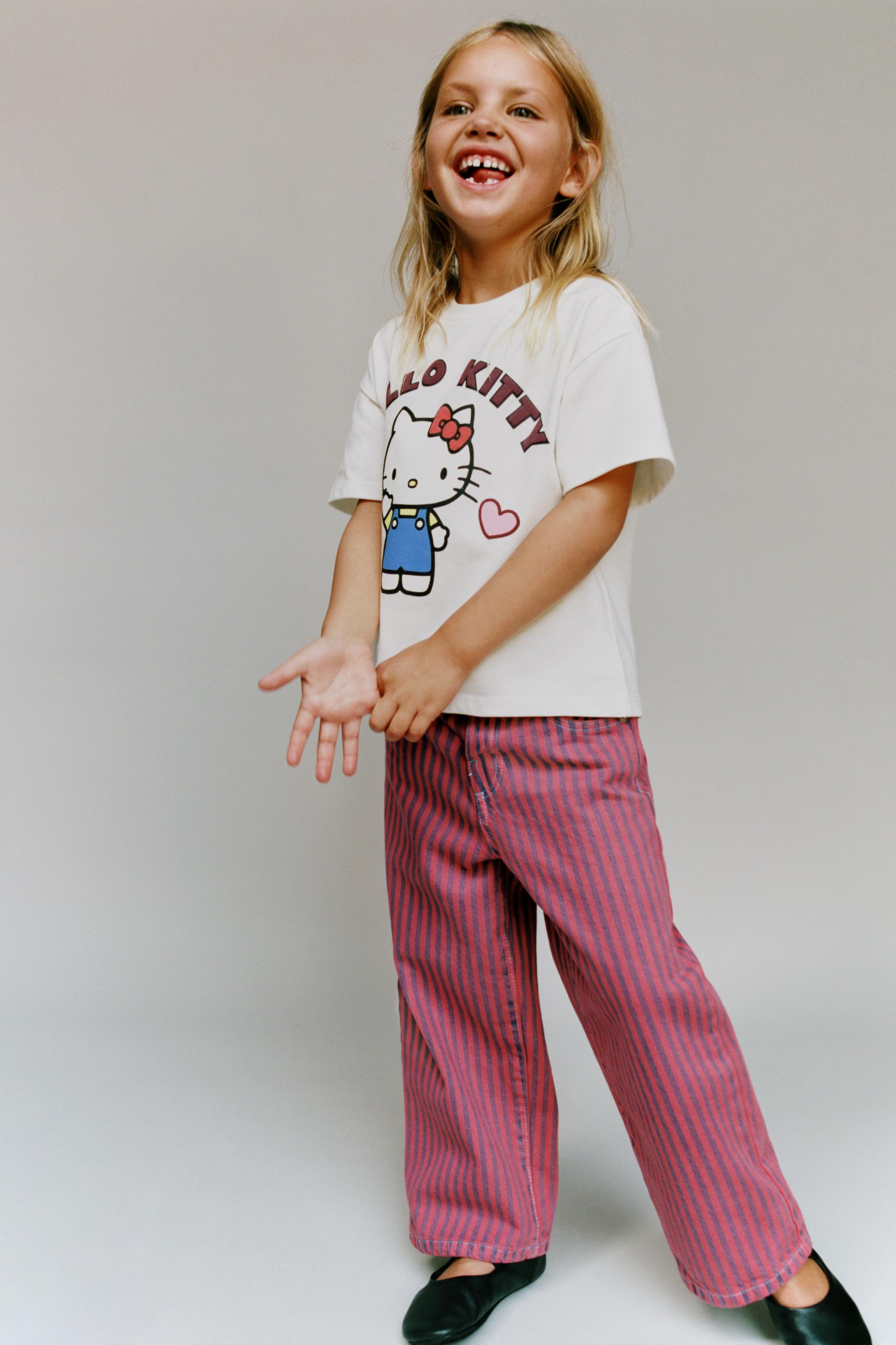 HELLO KITTY © SANRIO VARSITY T-SHIRT