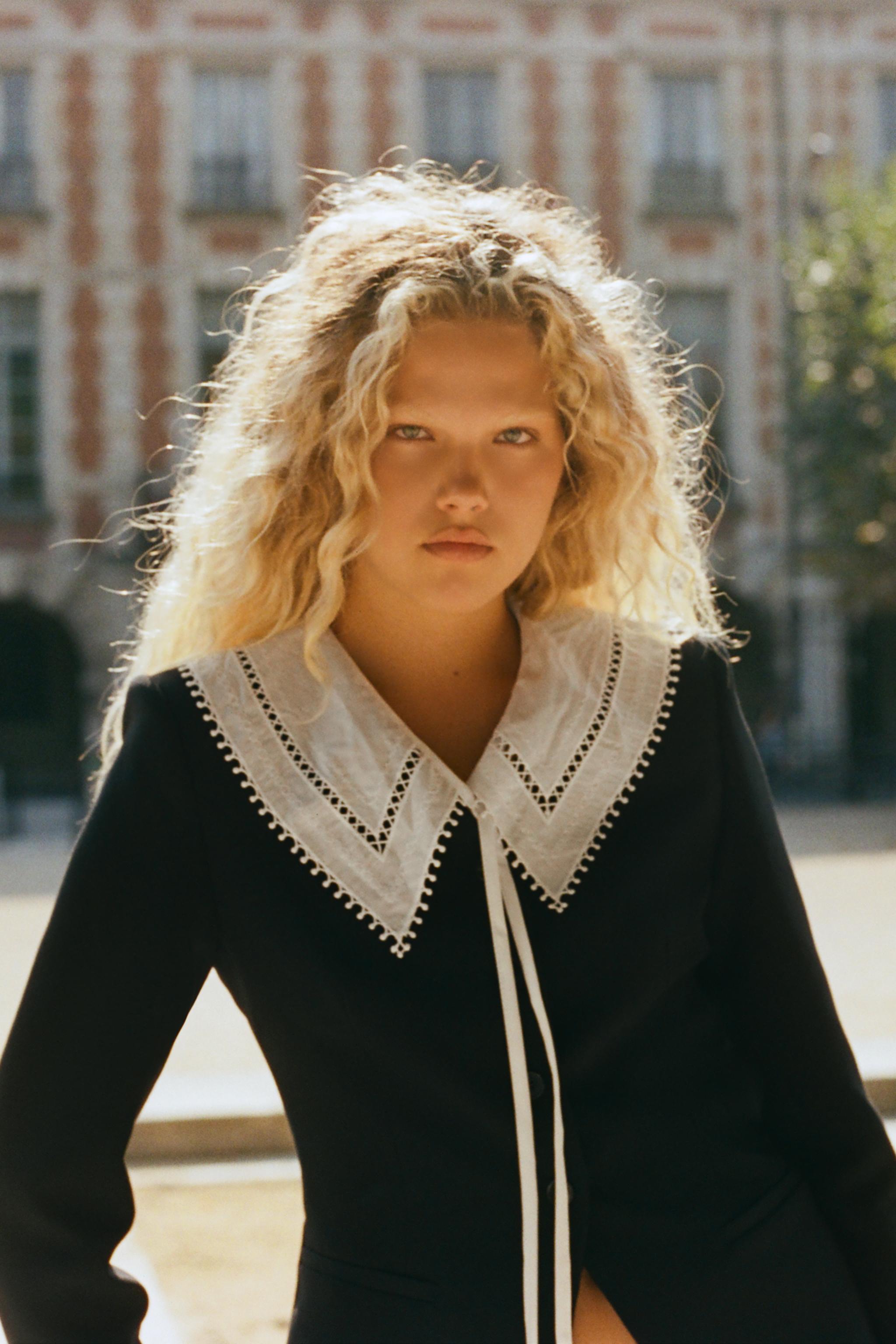 CONTRAST DETACHABLE COLLAR BLAZER