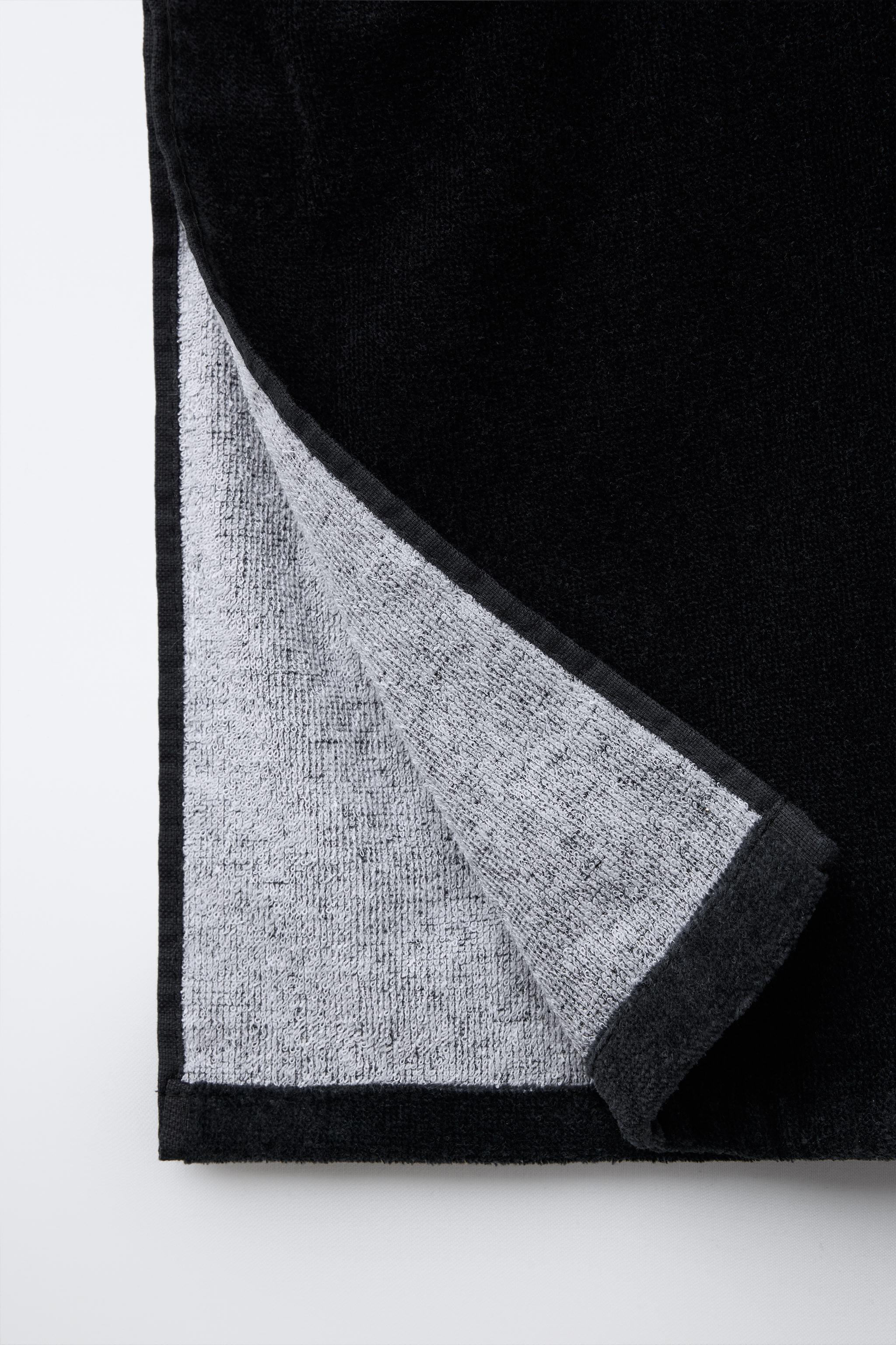 BODY GLOVE © TOWEL PONCHO