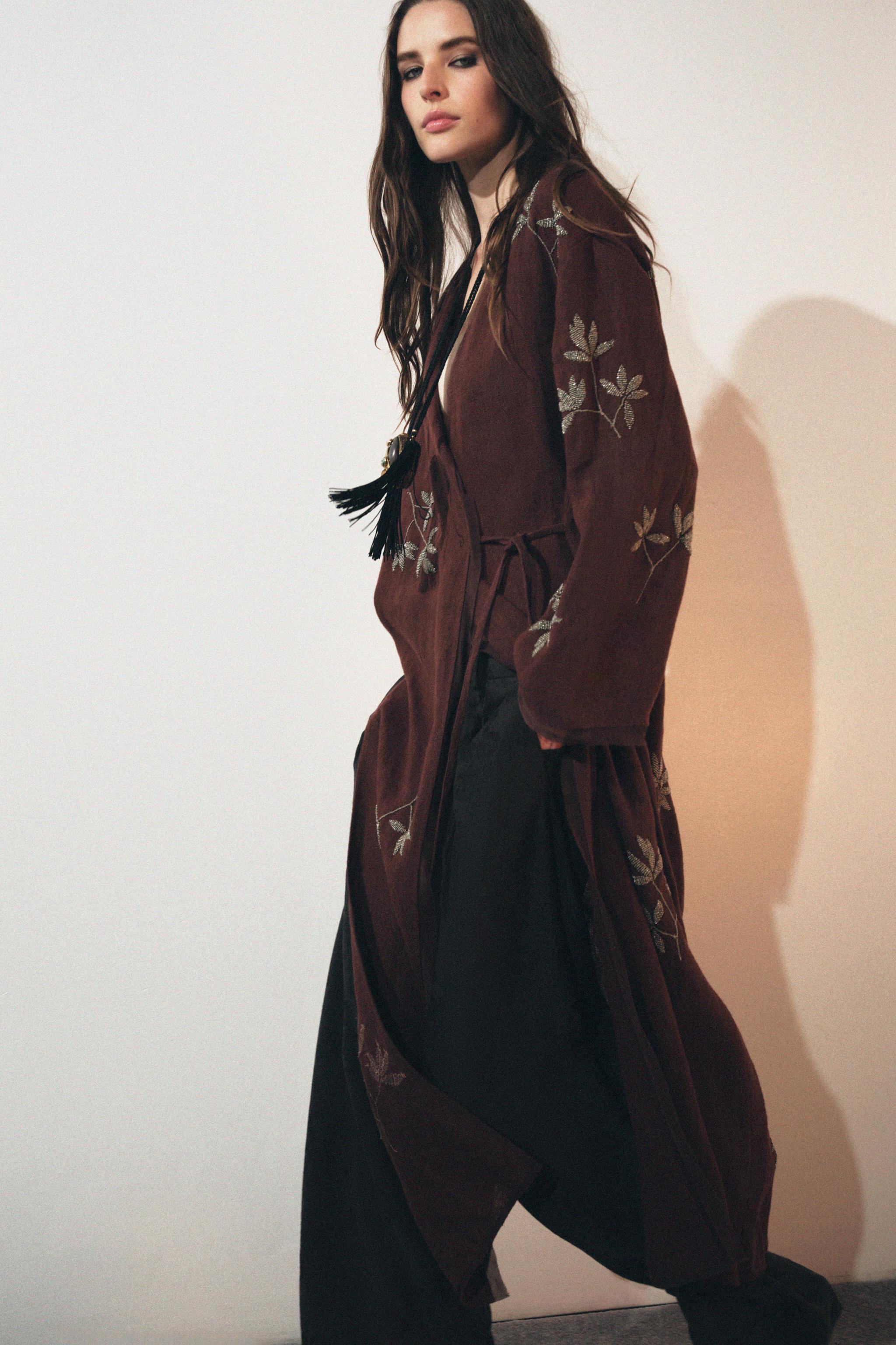 EMBROIDERED LINEN KIMONO ZW COLLECTION