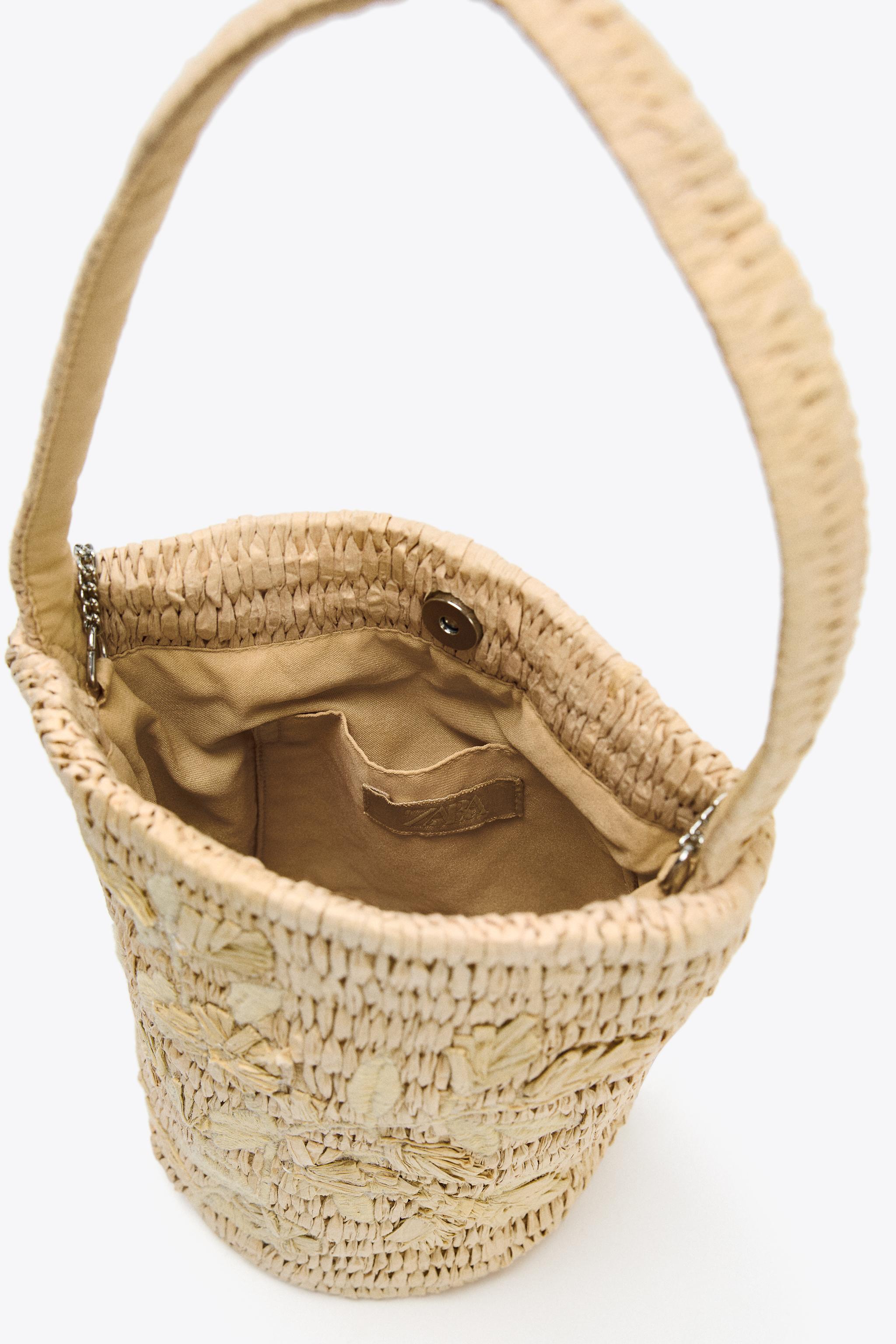 DRAWING WOVEN BASKET