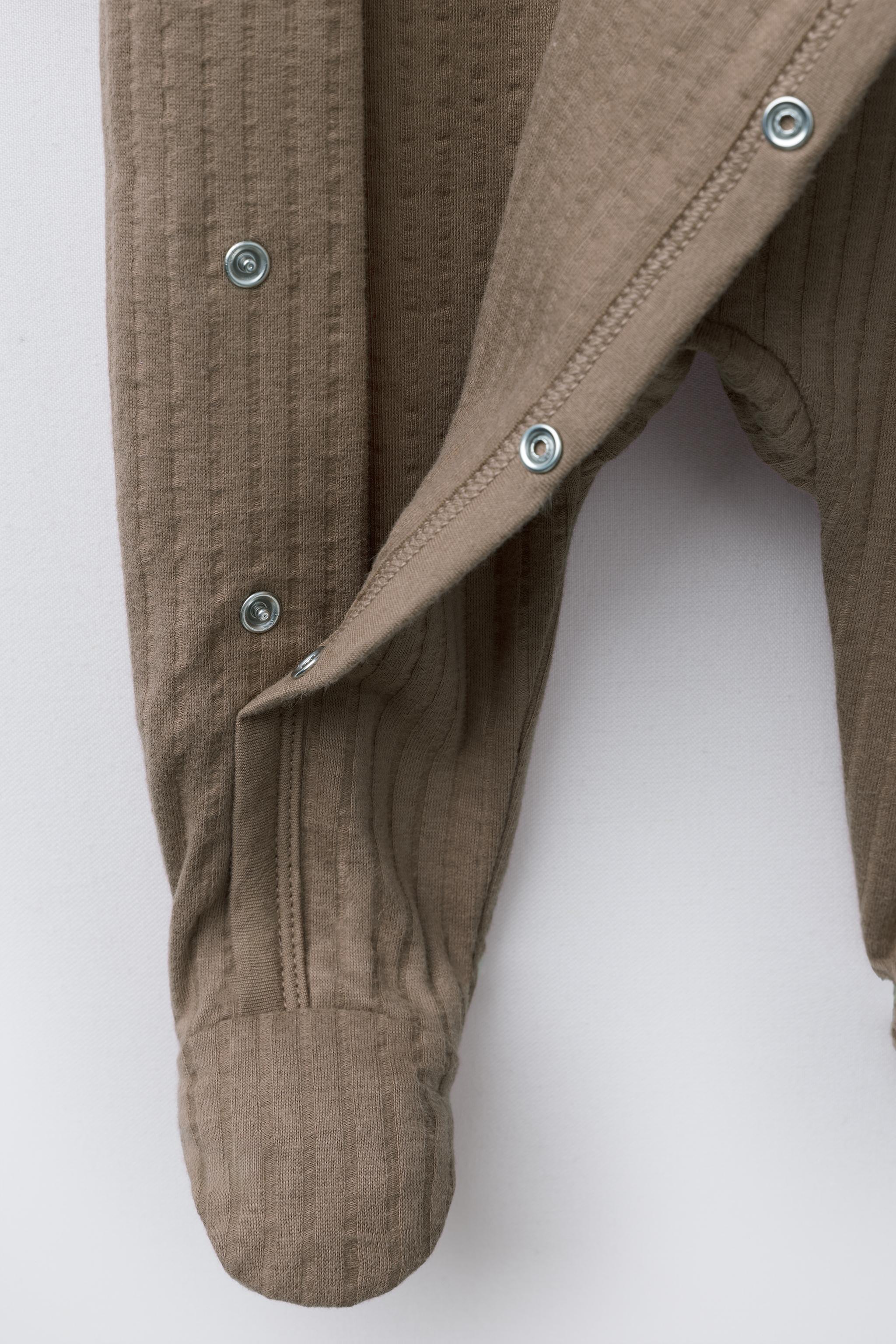 PLAIN STRUCTURE JUMPSUIT