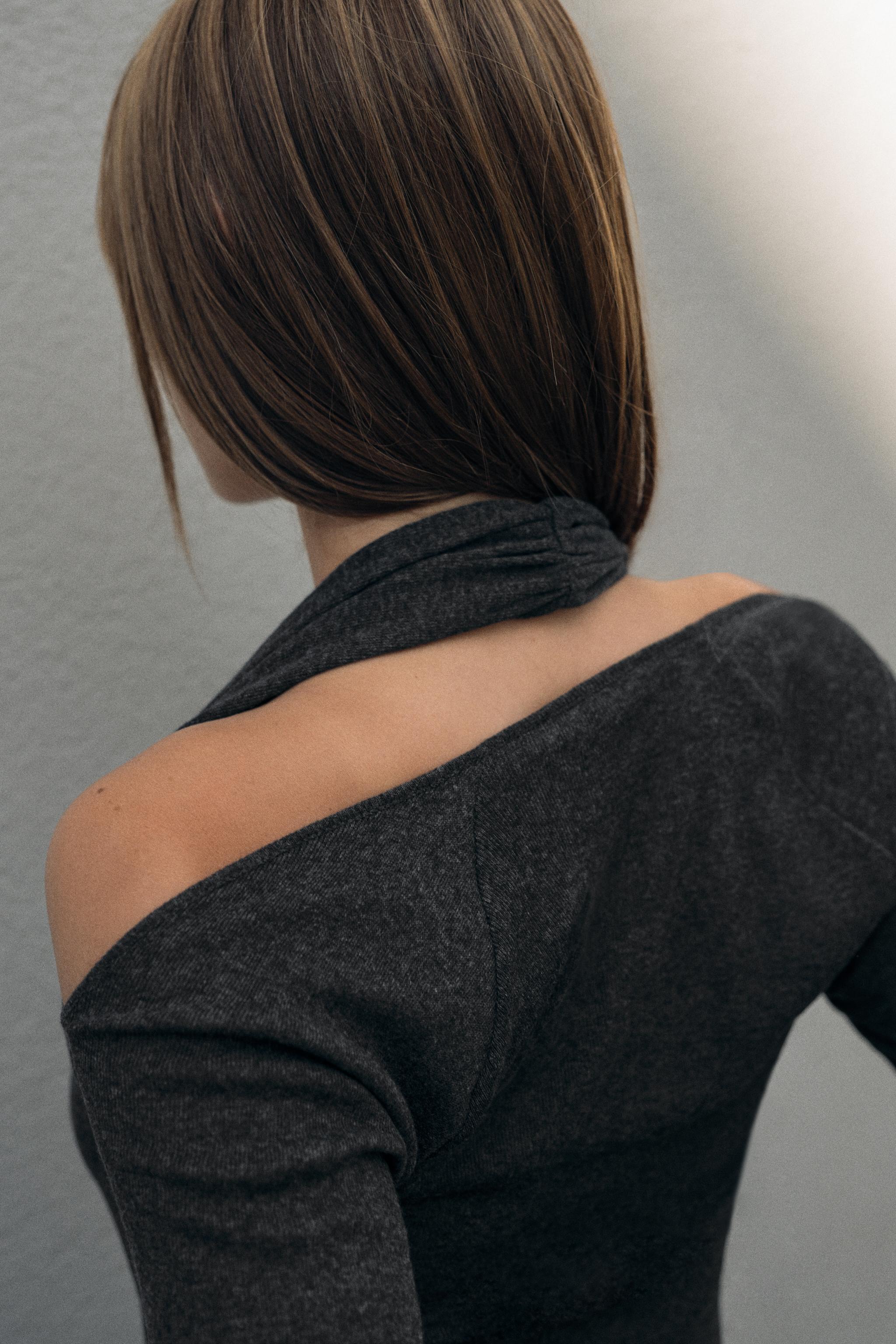 HALTER DOUBLE BOLERO T-SHIRT