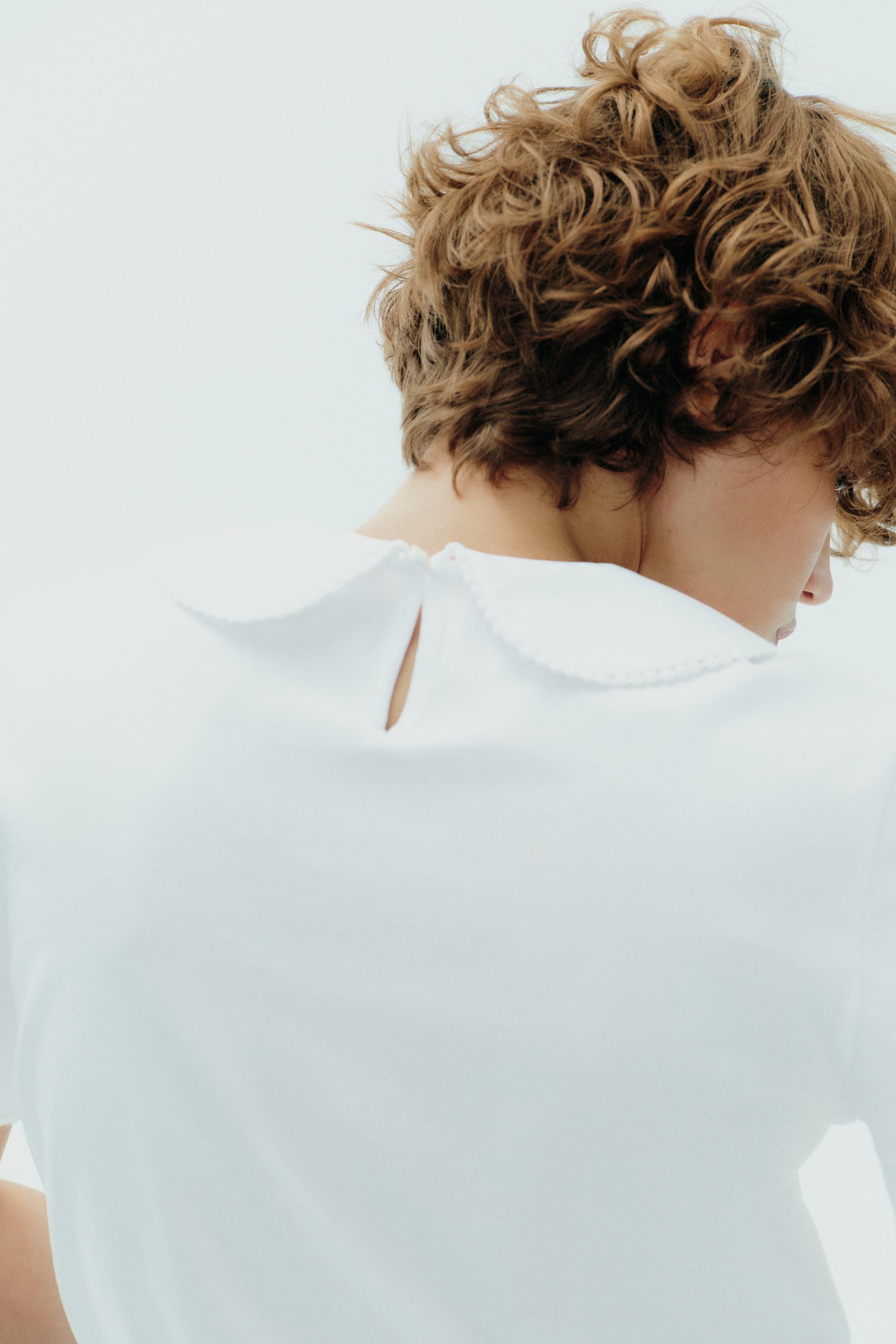 PETER PAN COLLAR T-SHIRT