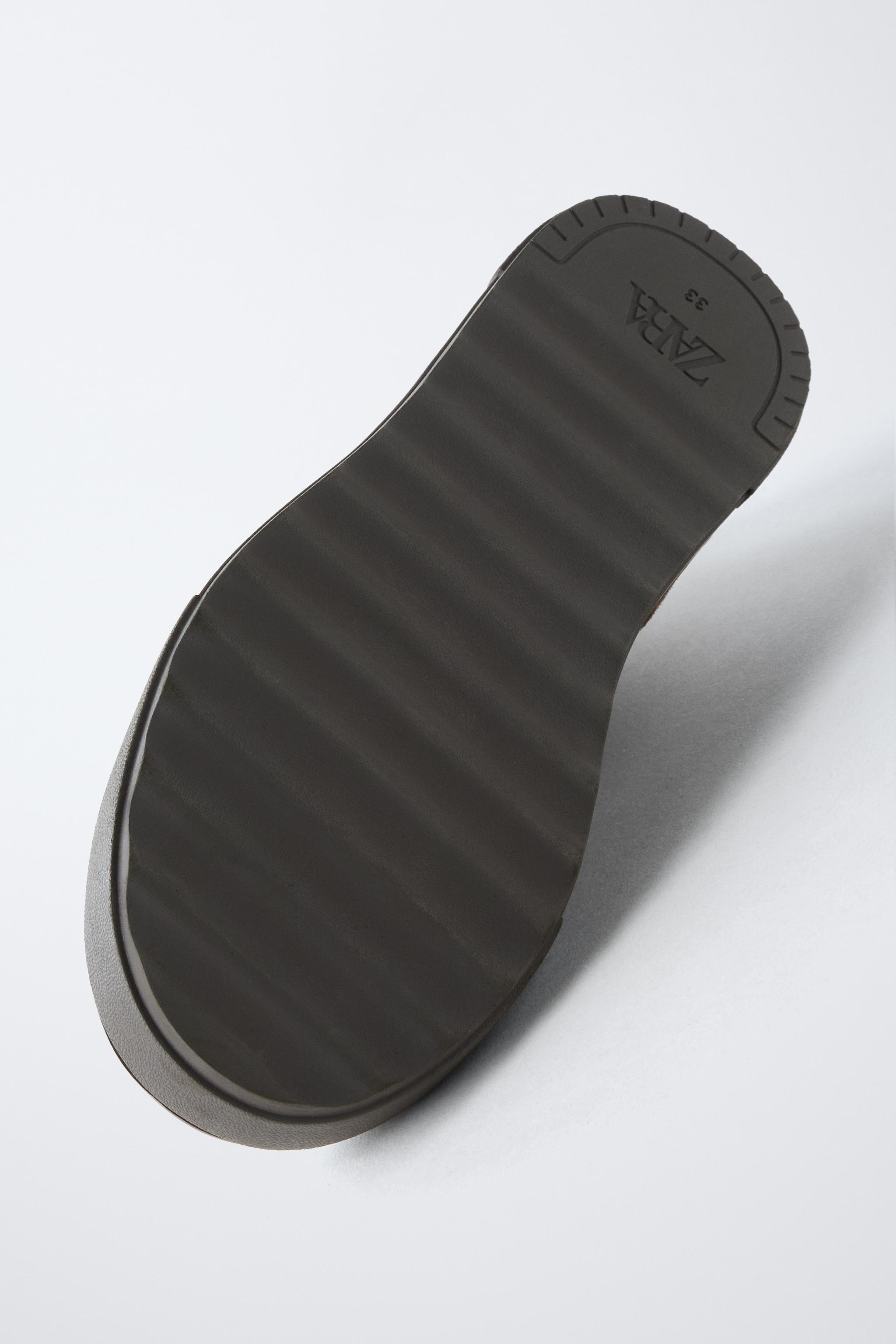 SPLIT LEATHER CHELSEA ANKLE BOOTS