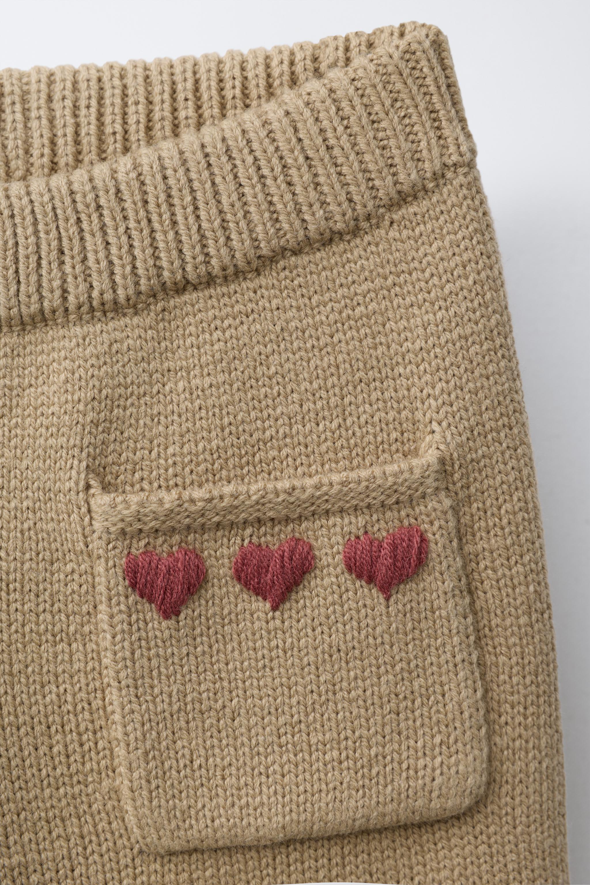 EMBROIDERED HEART KNIT CULOTTES