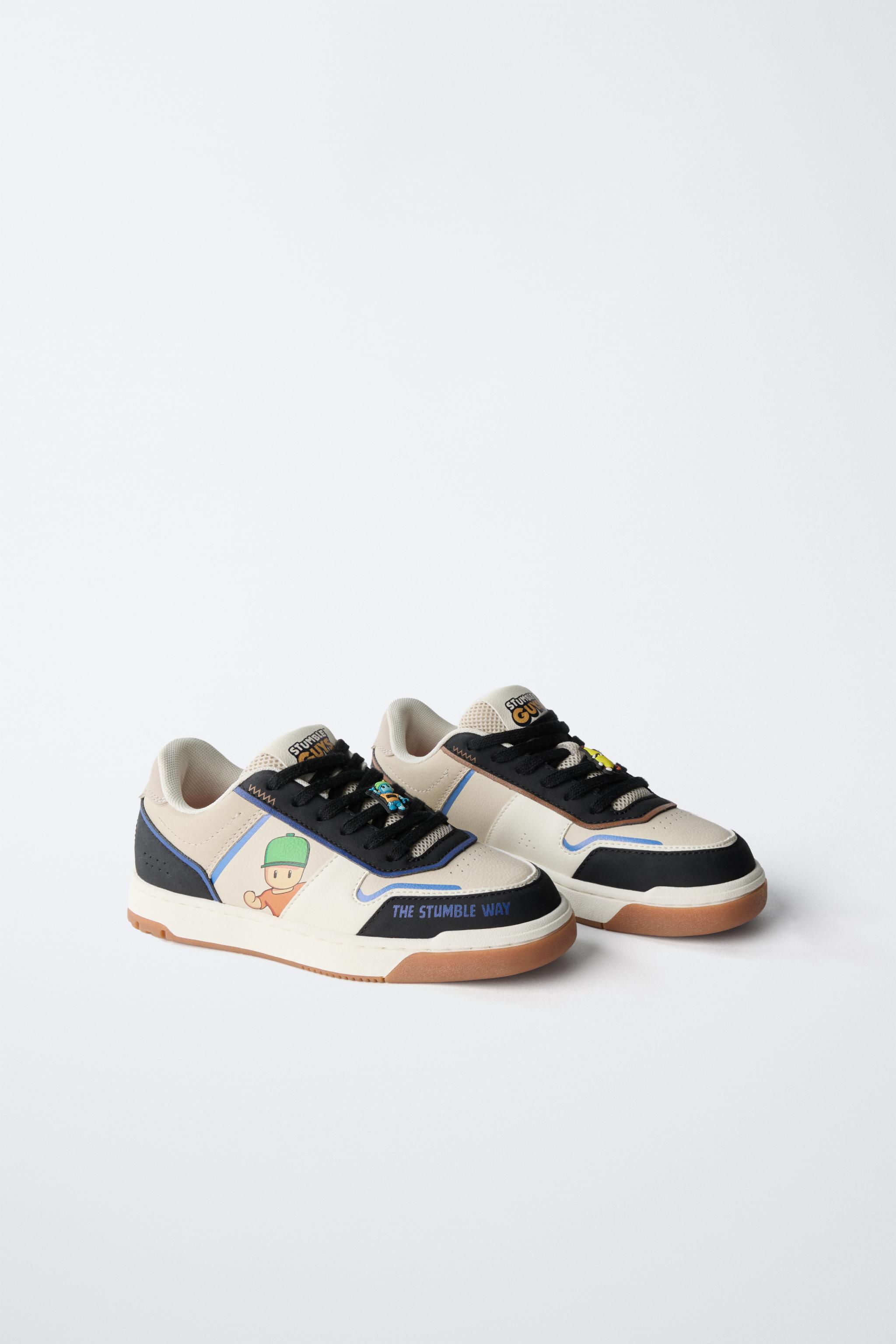 STUMBLE GUYS ™ © SCOPELY SNEAKERS