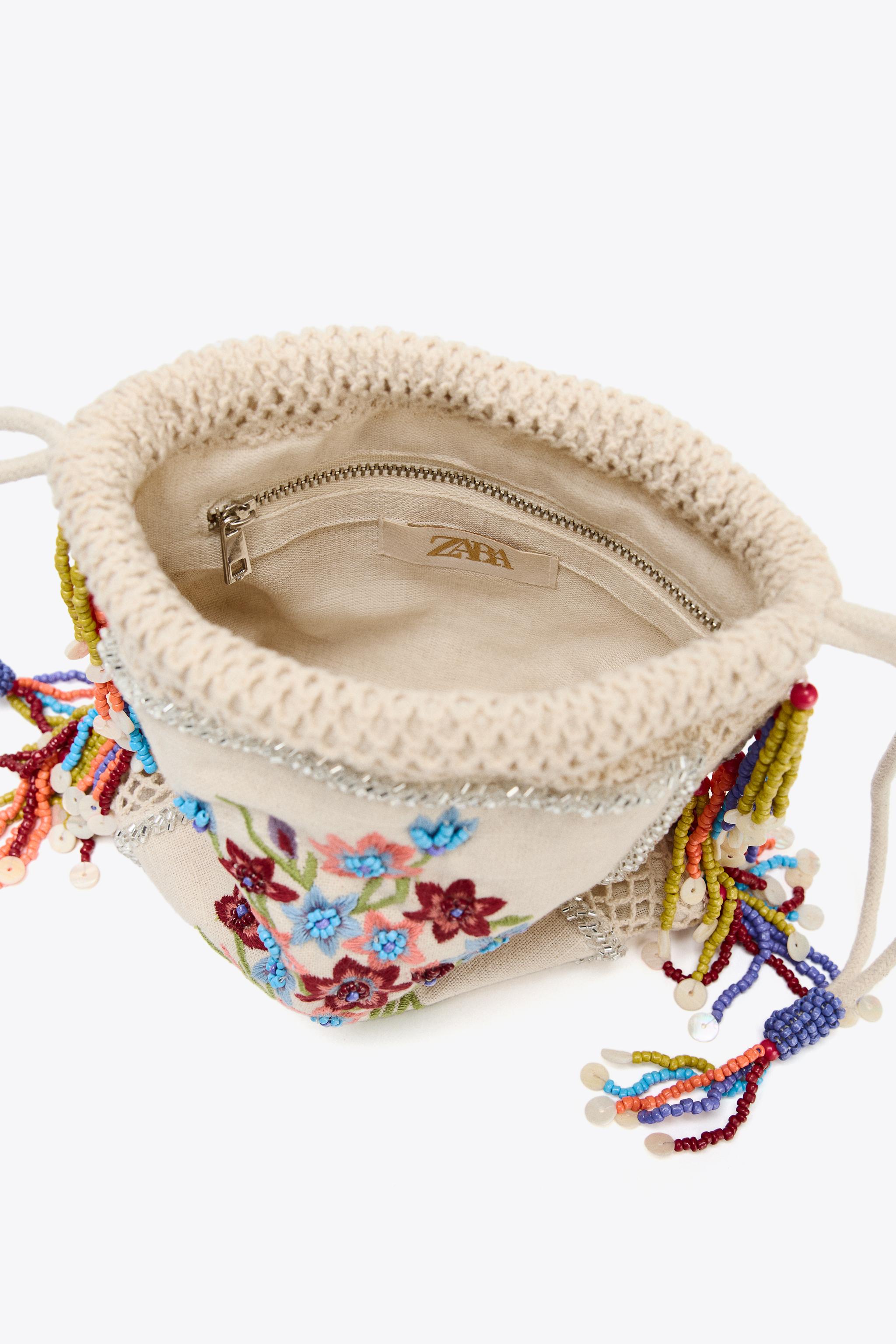 FLORAL EMBROIDERY BUCKET BAG