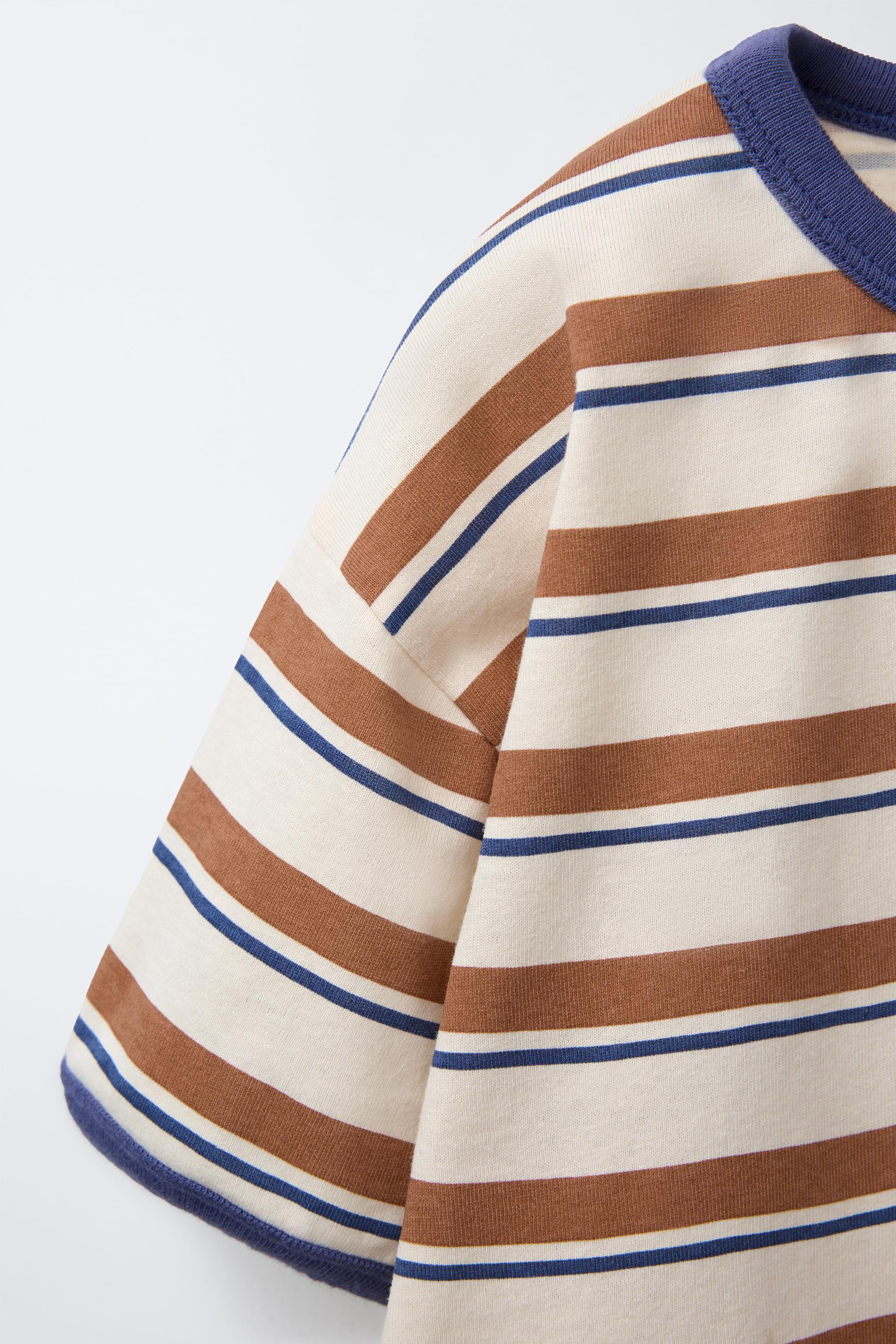 STRIPED TRIM T-SHIRT