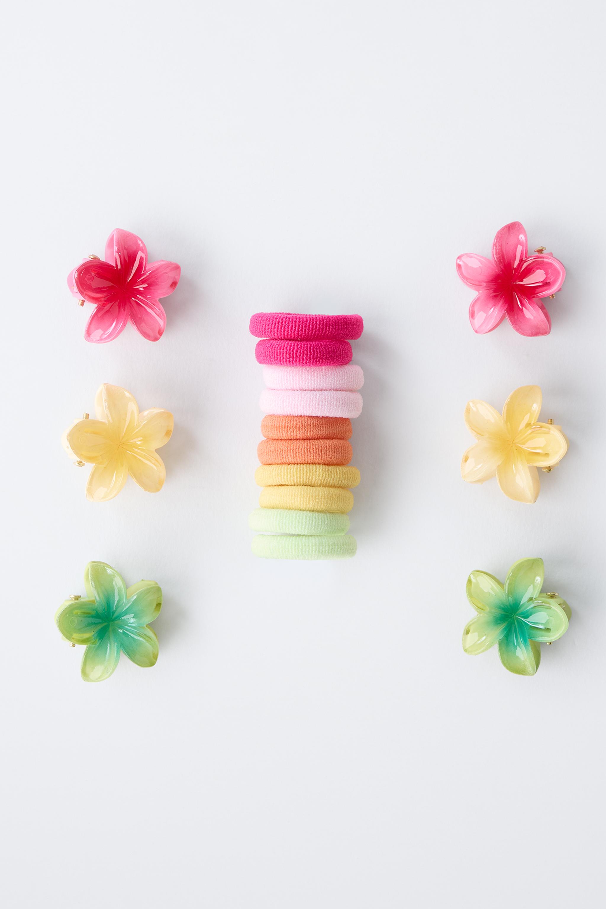 BOX WITH RUBBER BANDS AND FLOWER TWEEZERS