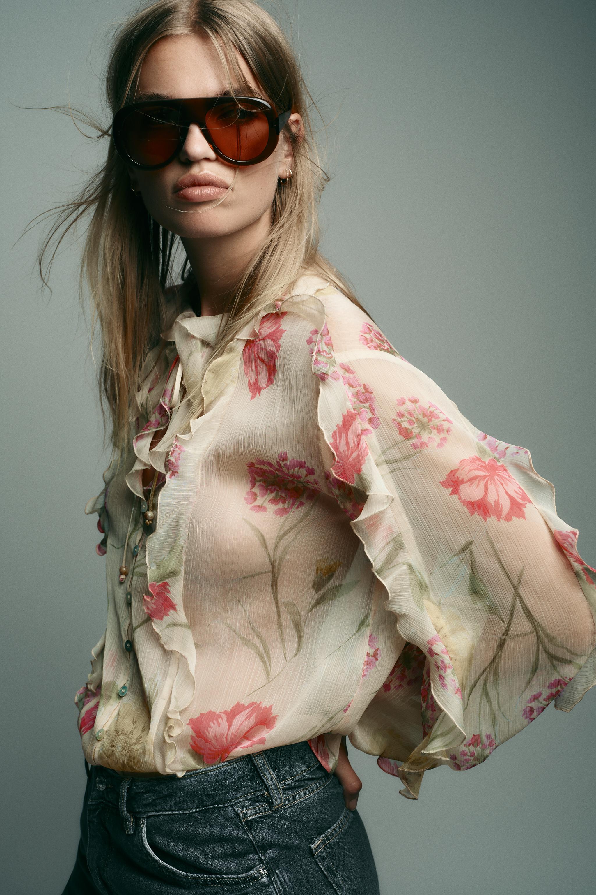 FLORAL PRINT SEMI-SHEER SHIRT