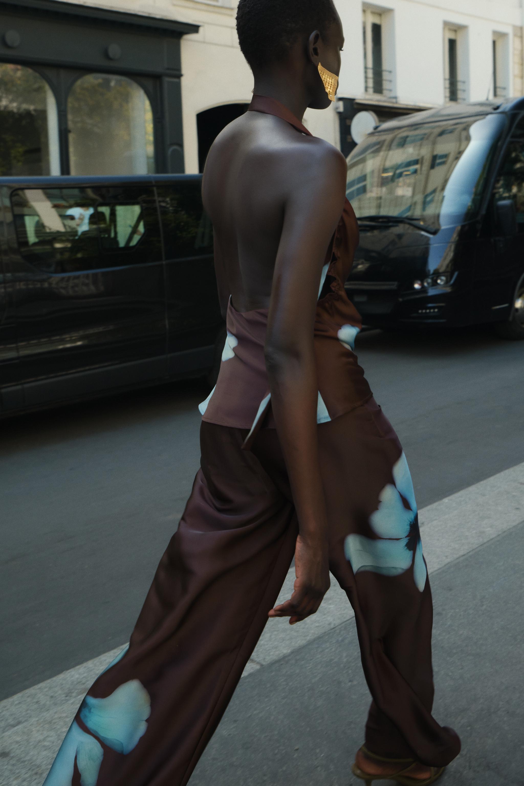 FLORAL PRINT SATIN EFFECT TOP