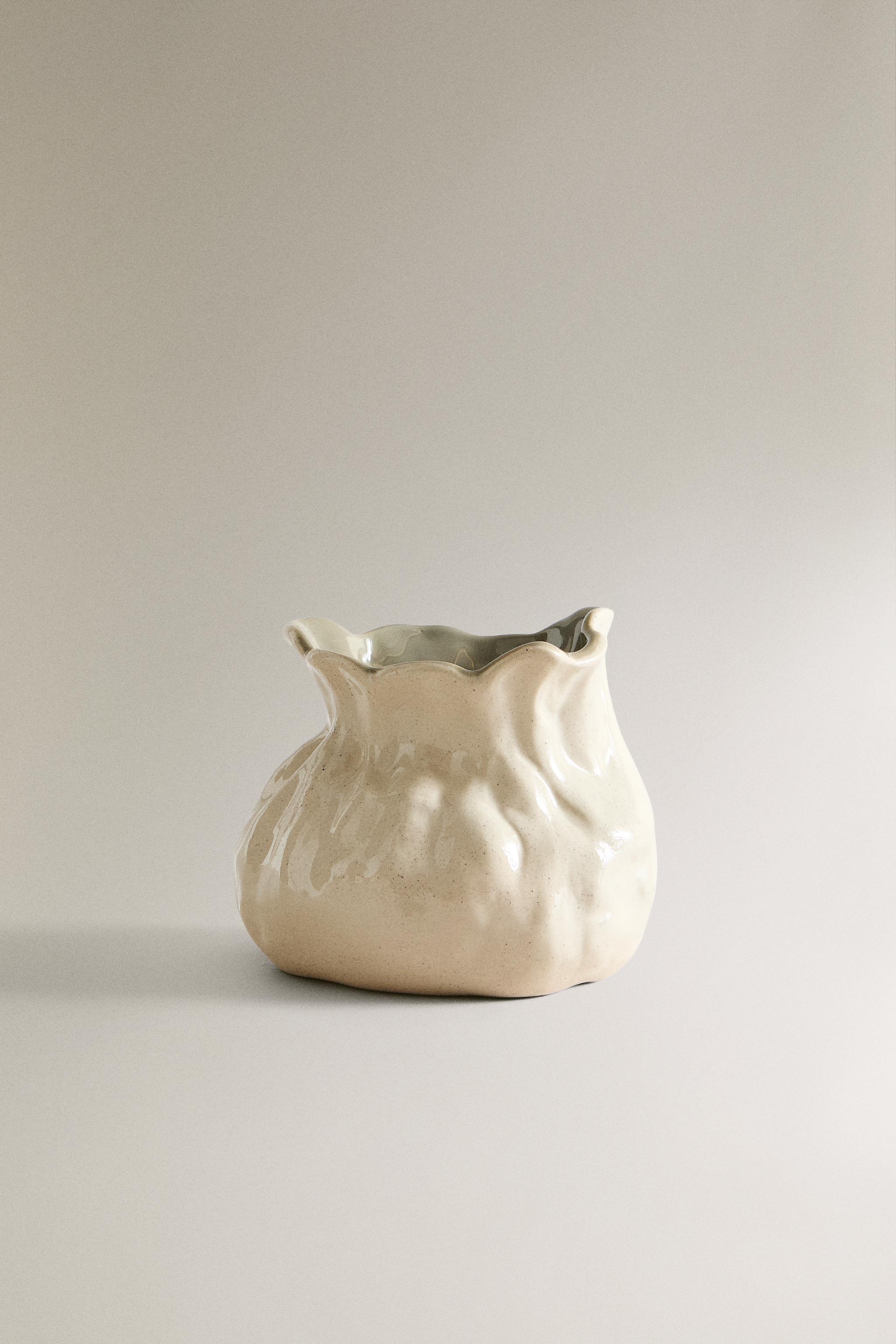 ARTICHOKE CERAMIC VASE