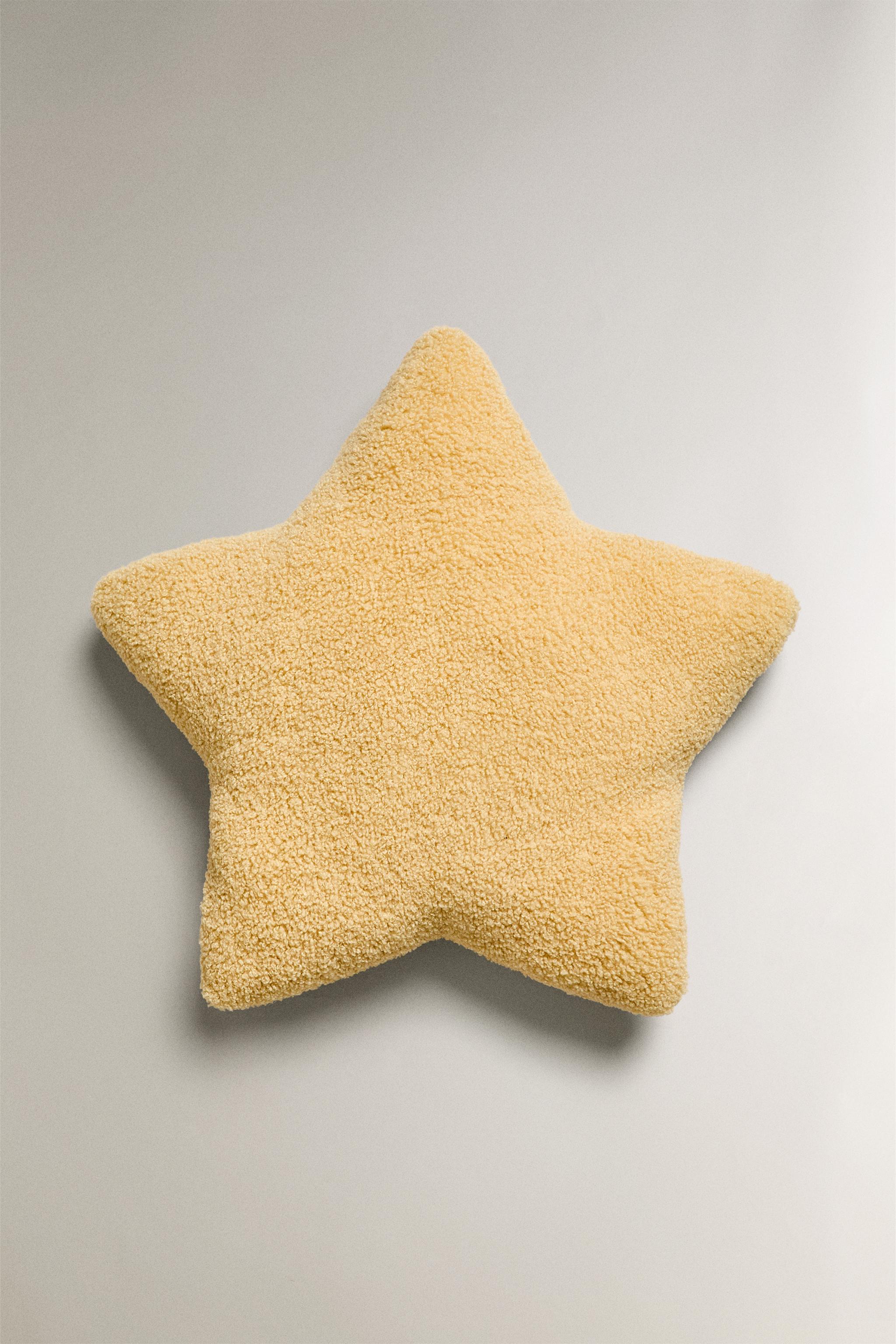 CHILDREN’S LARGE FAUX SHEARLING STAR THROW PILLOW