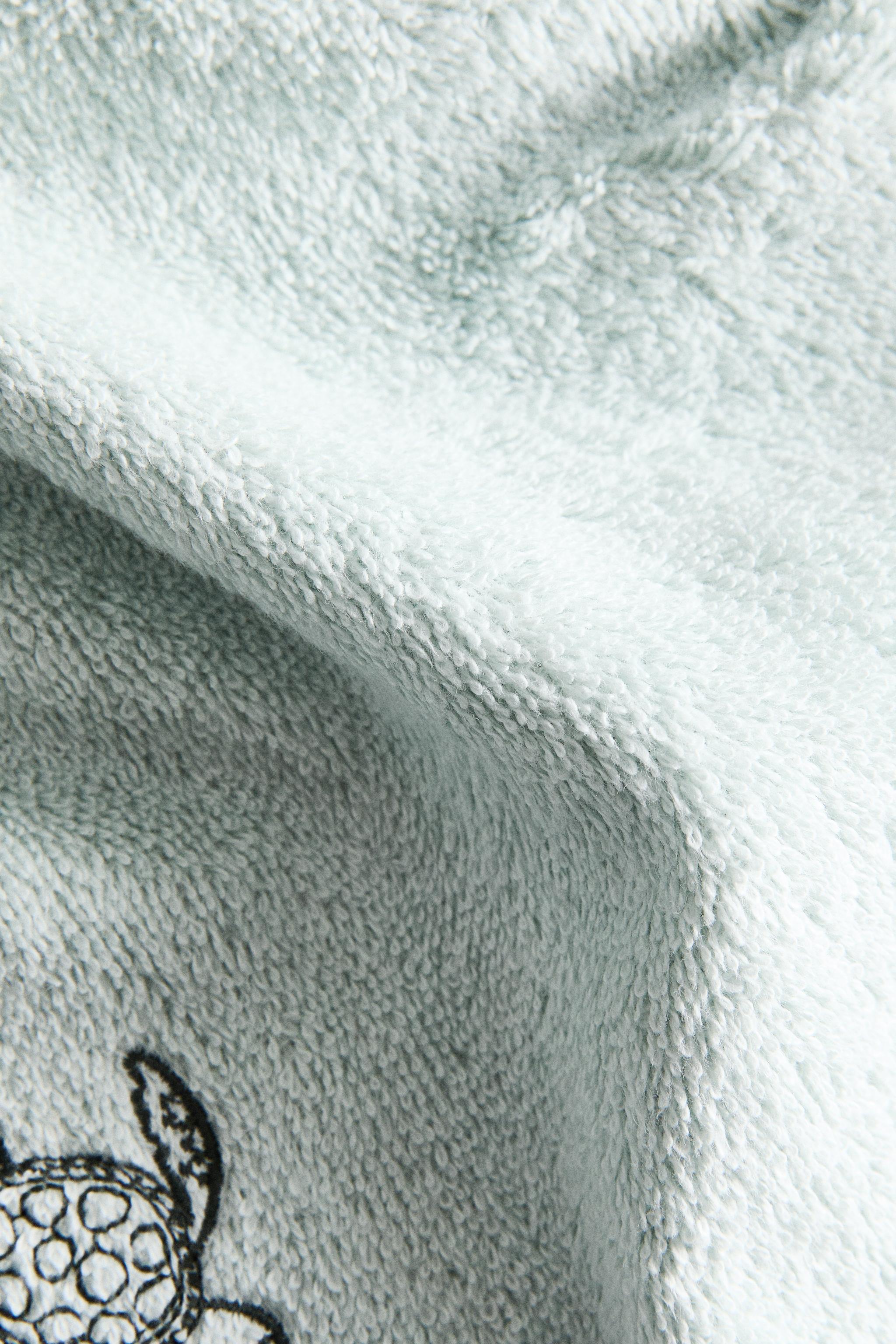 CHILDREN'S TROPICAL SEA BATH TOWEL