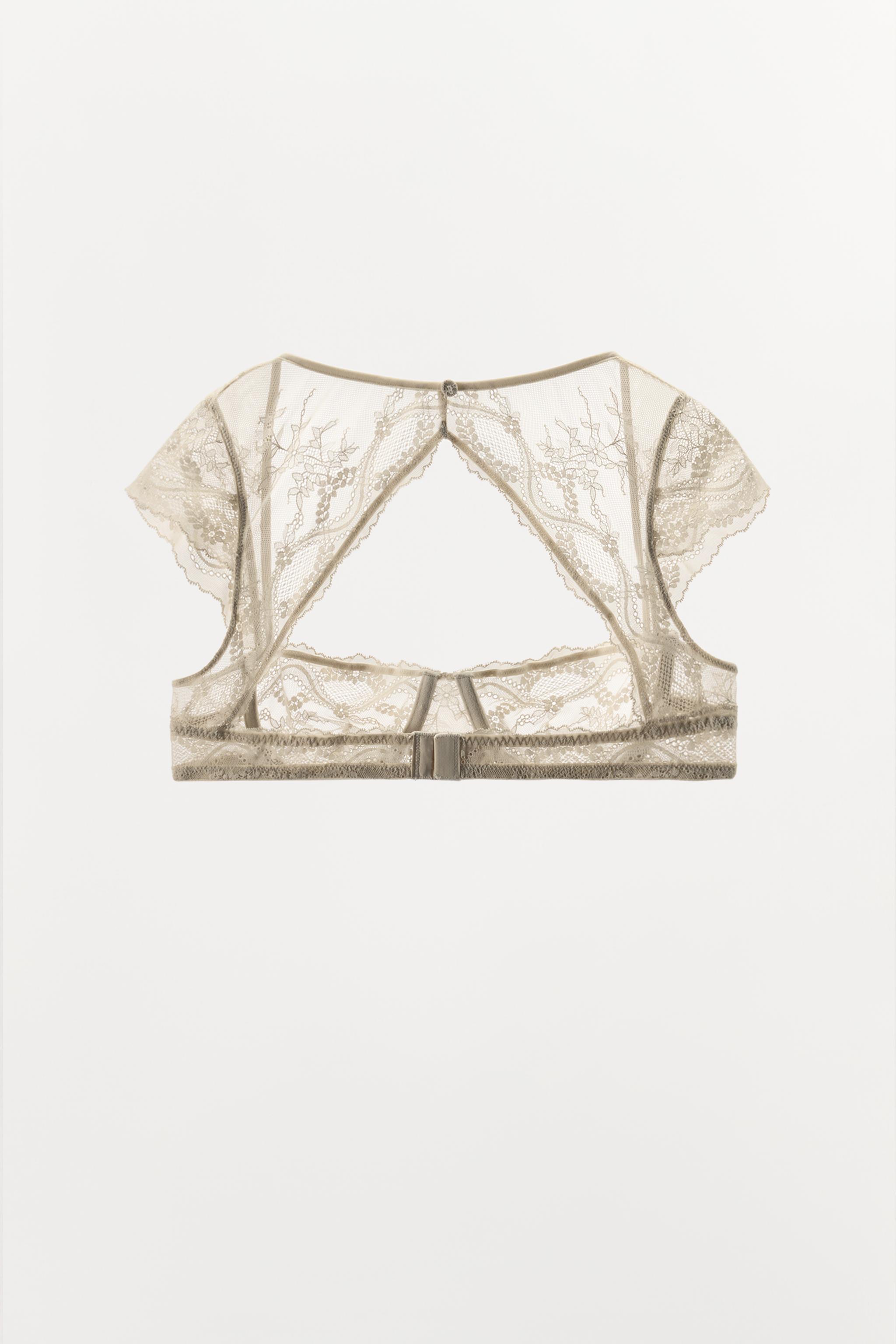 UNDERWIRE LACE BRALETTE