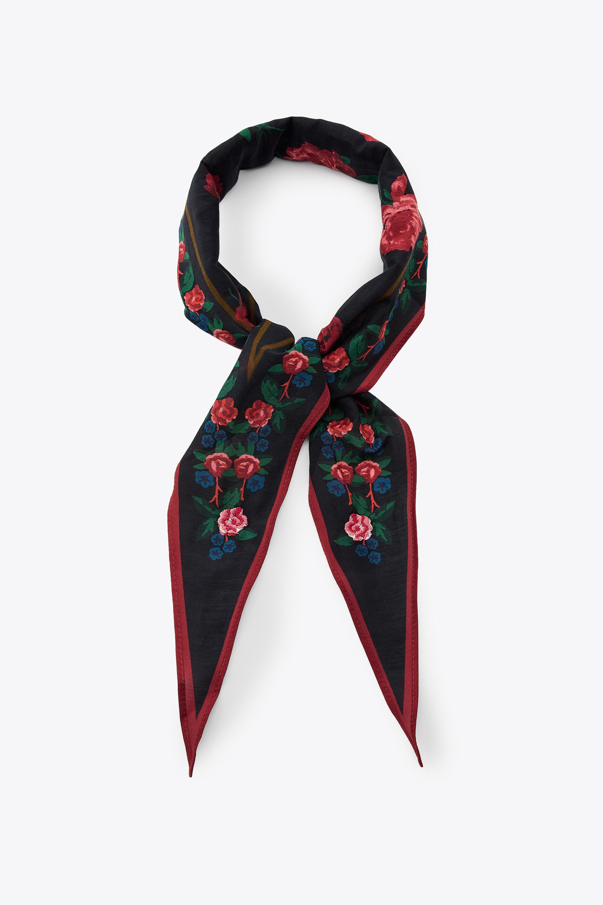 PRINTED BANDANA WITH SILK EMBROIDERY