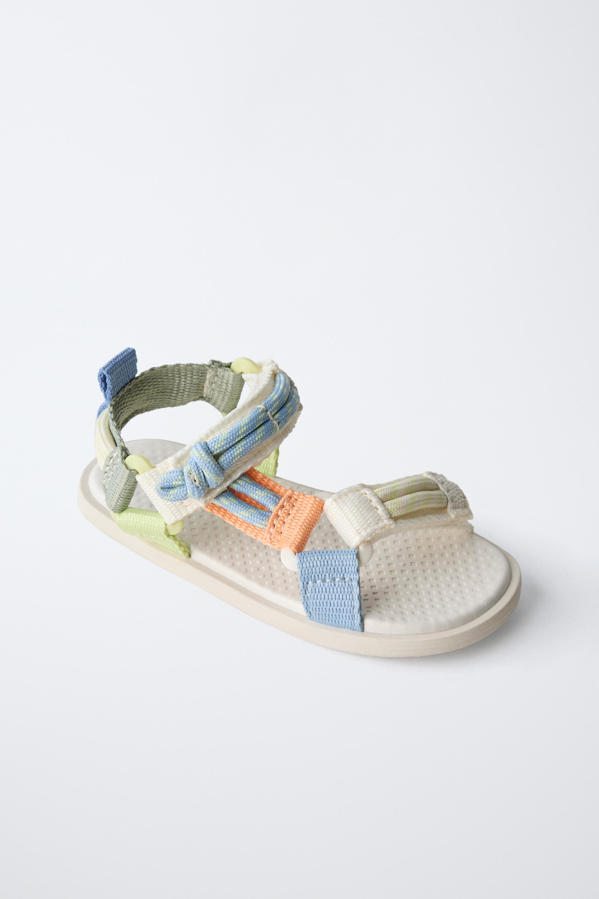 BAREFOOT TECHNICAL SANDALS