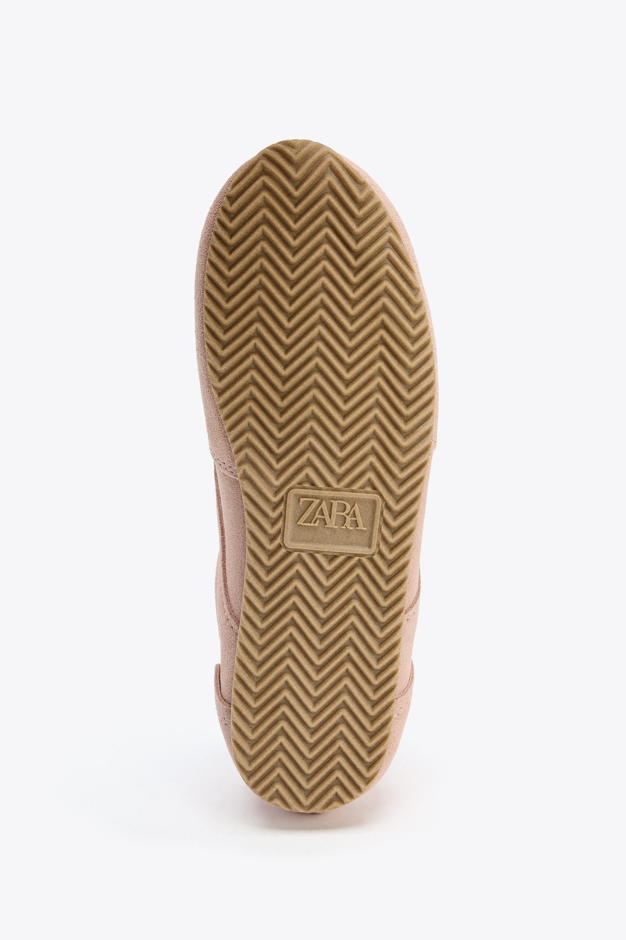 CONTRAST LEATHER SNEAKERS