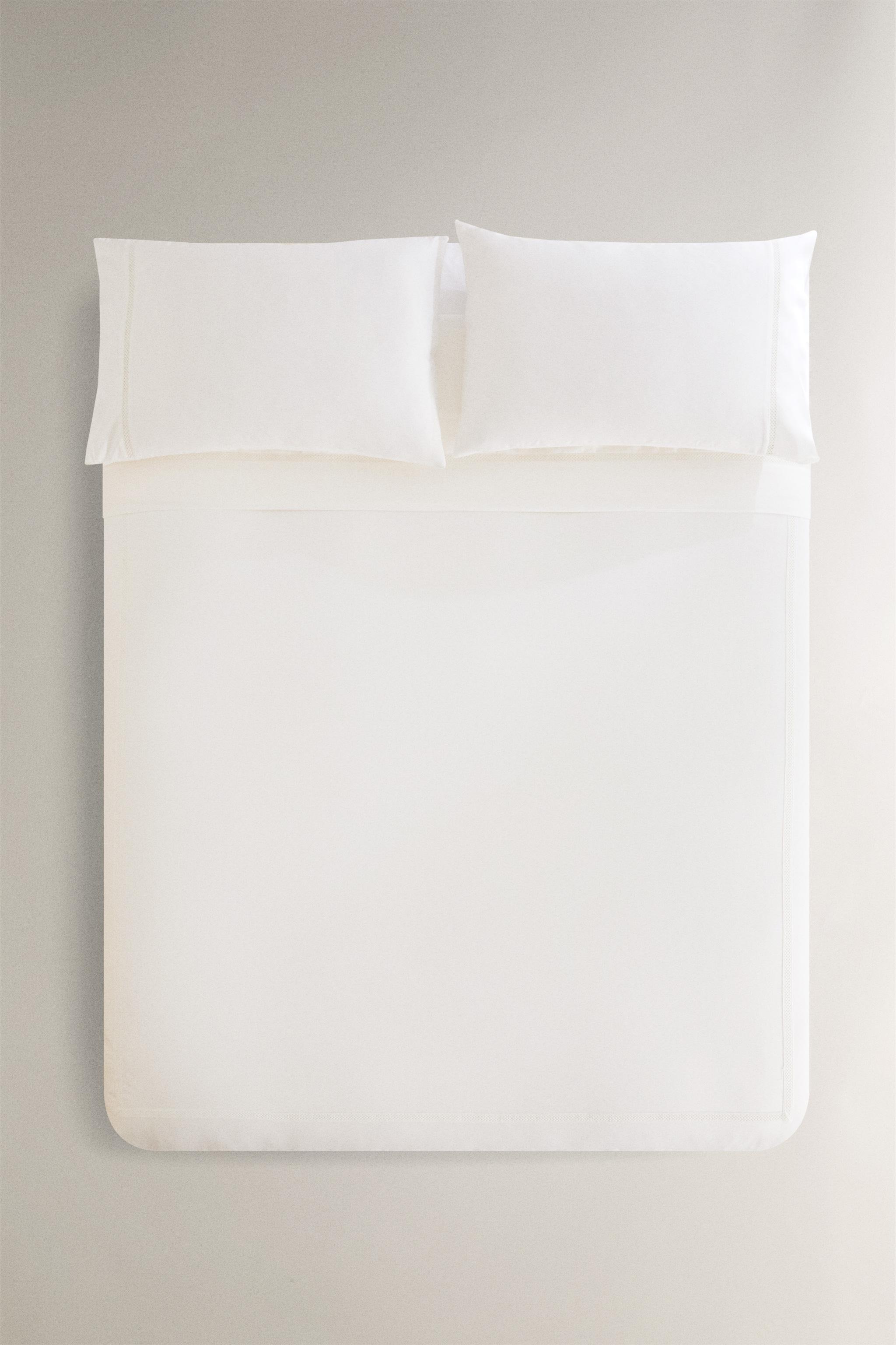 SATEEN DUVET COVER WITH EMBROIDERED HEMSTITCHING