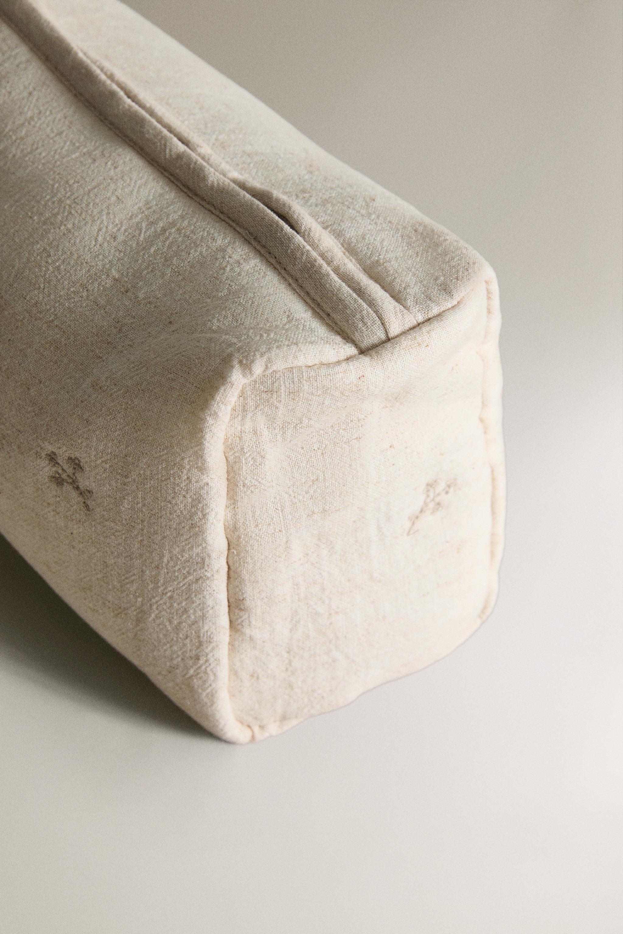 CHILDREN'S EMBROIDERED COSMETIC BAG