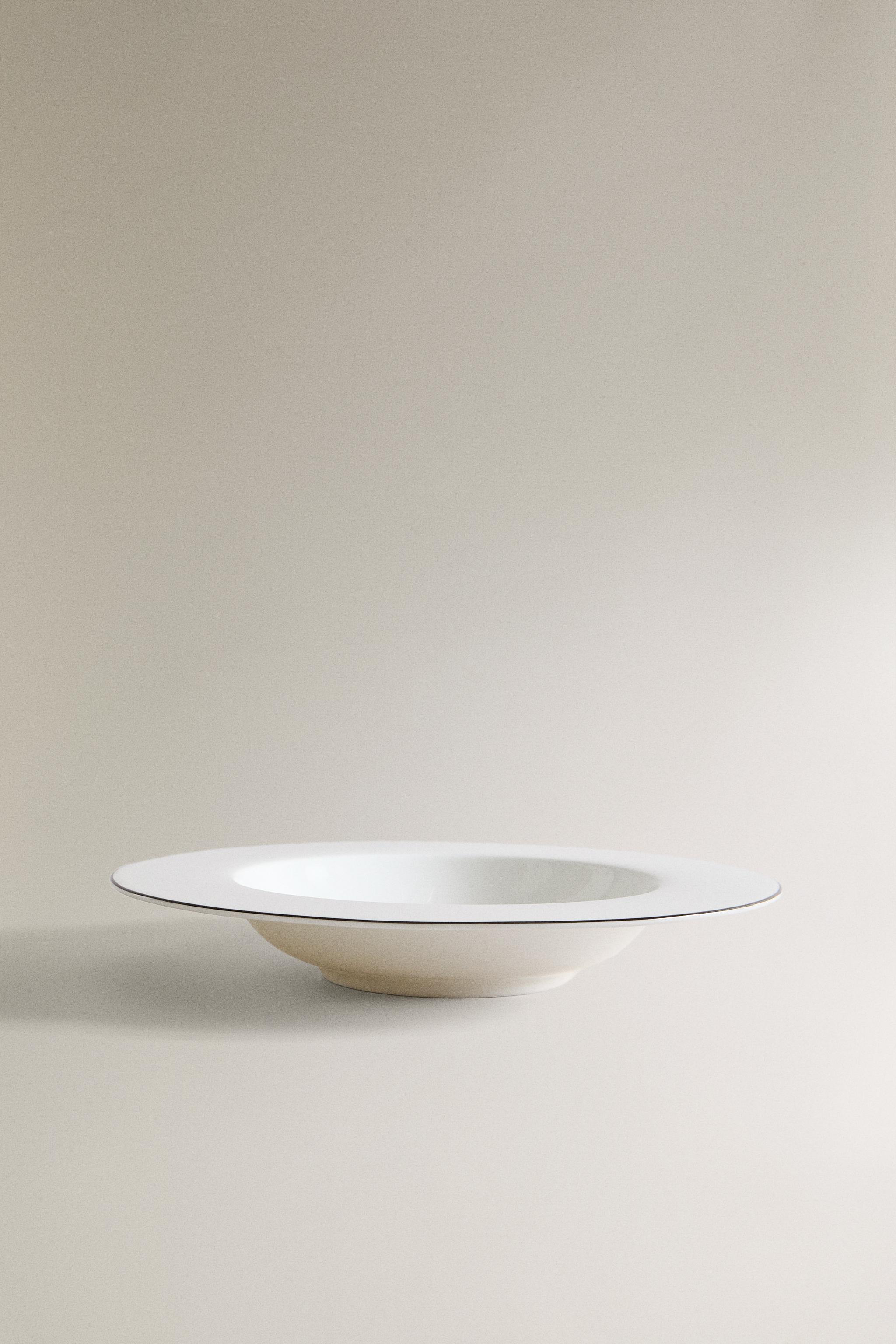 BONE CHINA SOUP PLATE WITH BLACK RIM