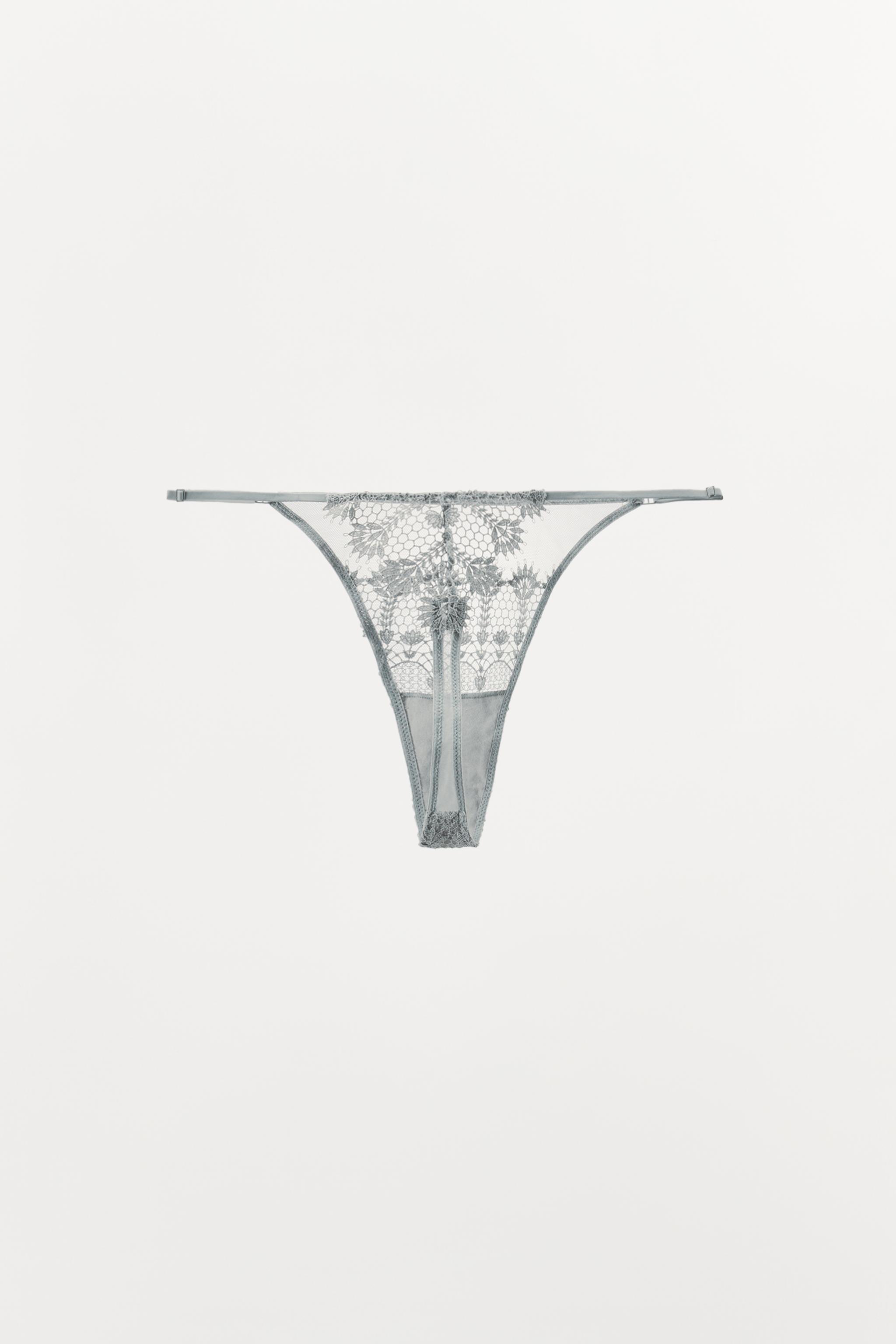 GUIPURE LACE THONG
