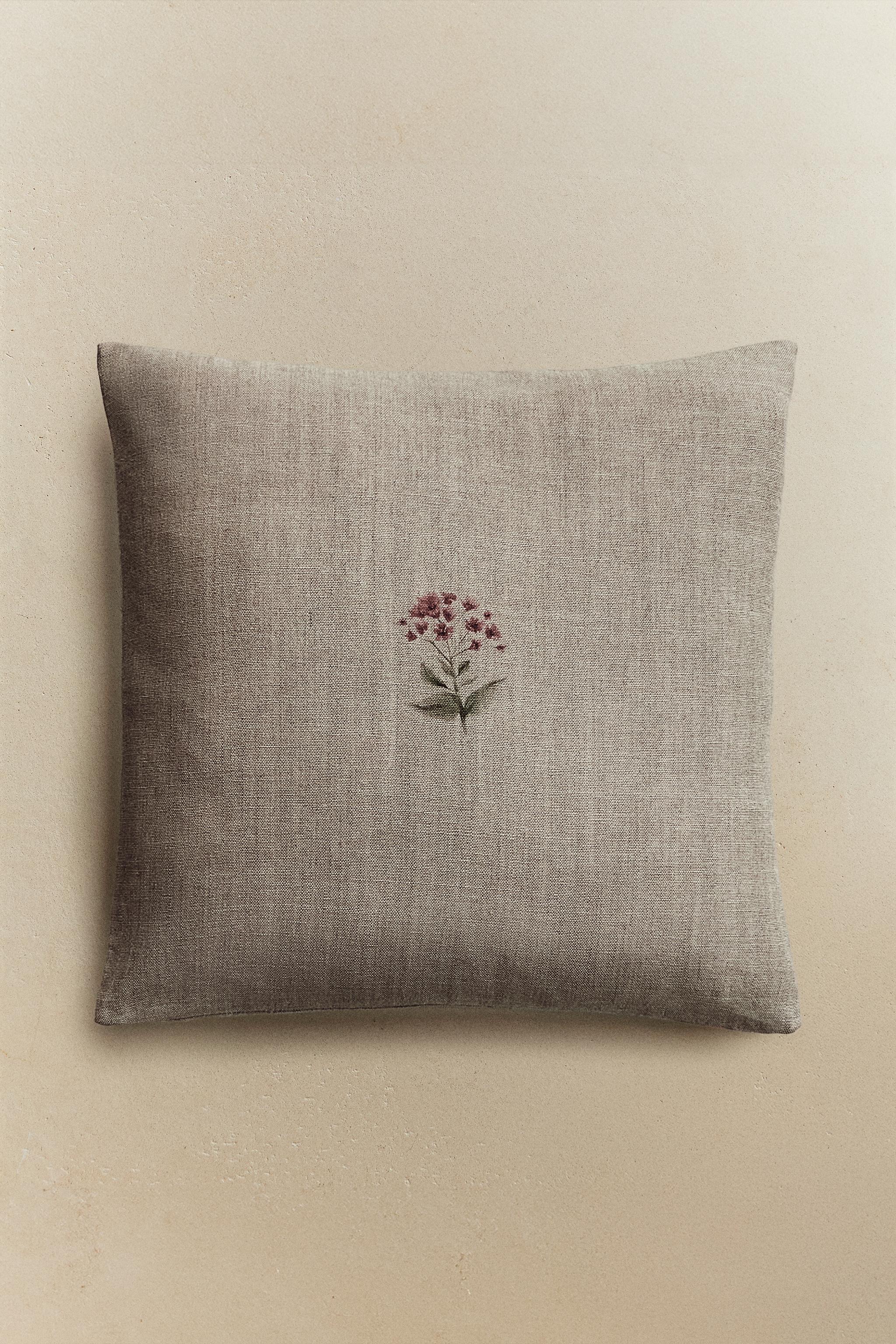 FLORAL LINEN THROW PILLOW COVER