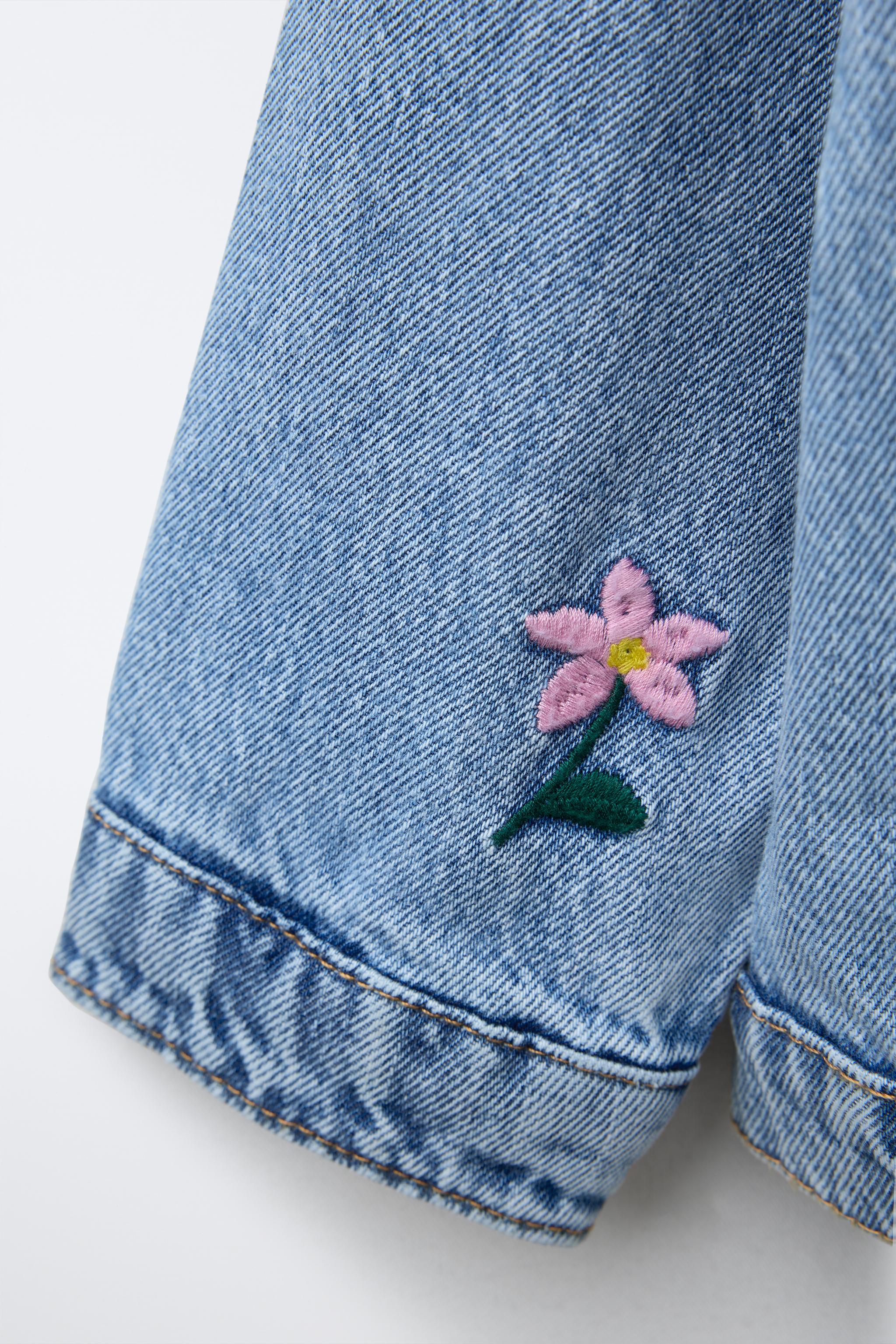 EMBROIDERED FLORAL DENIM JACKET
