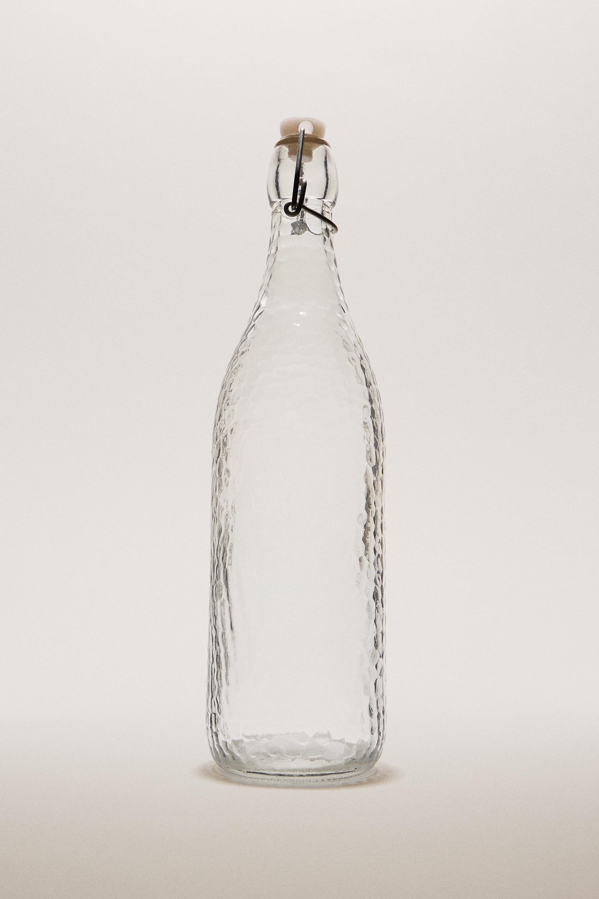 BOTTLE WITH CERAMIC STOPPER