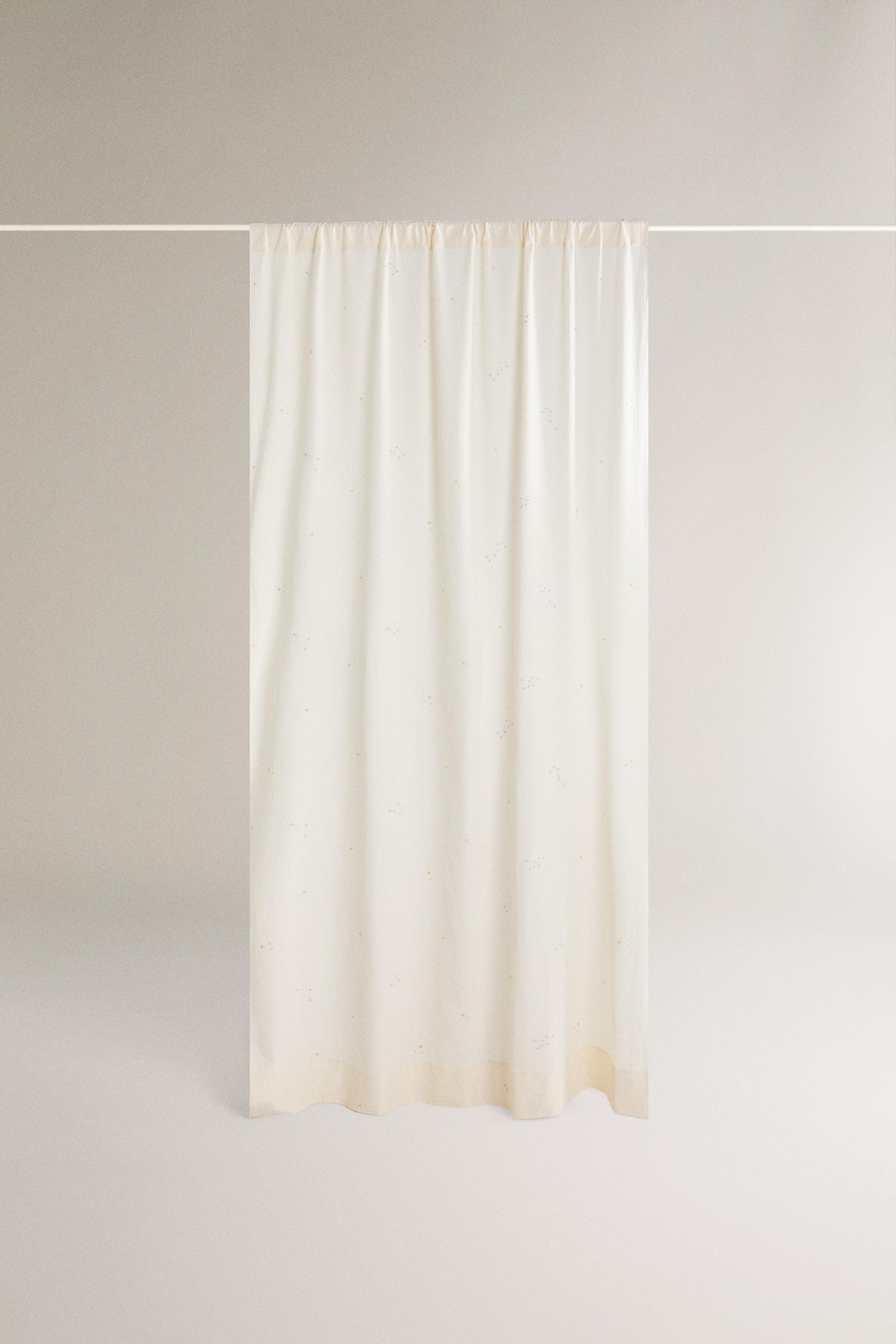 CHILDREN'S COTTON SPACE CURTAIN