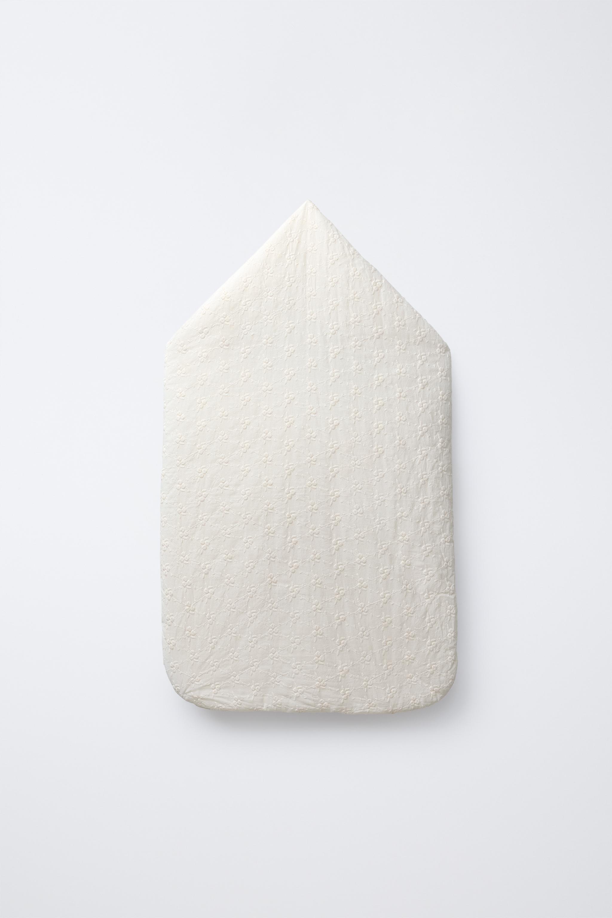 FLORAL EMBROIDERED BABY CARRIER