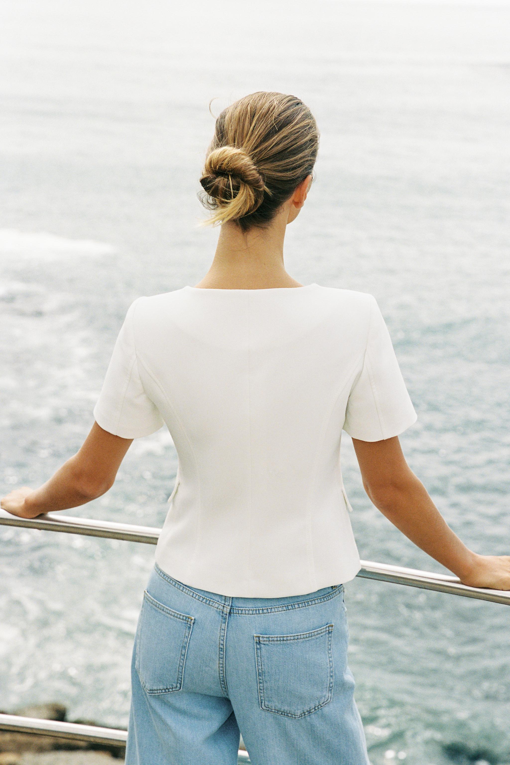 SQUARE NECK SHORT SLEEVE BLAZER