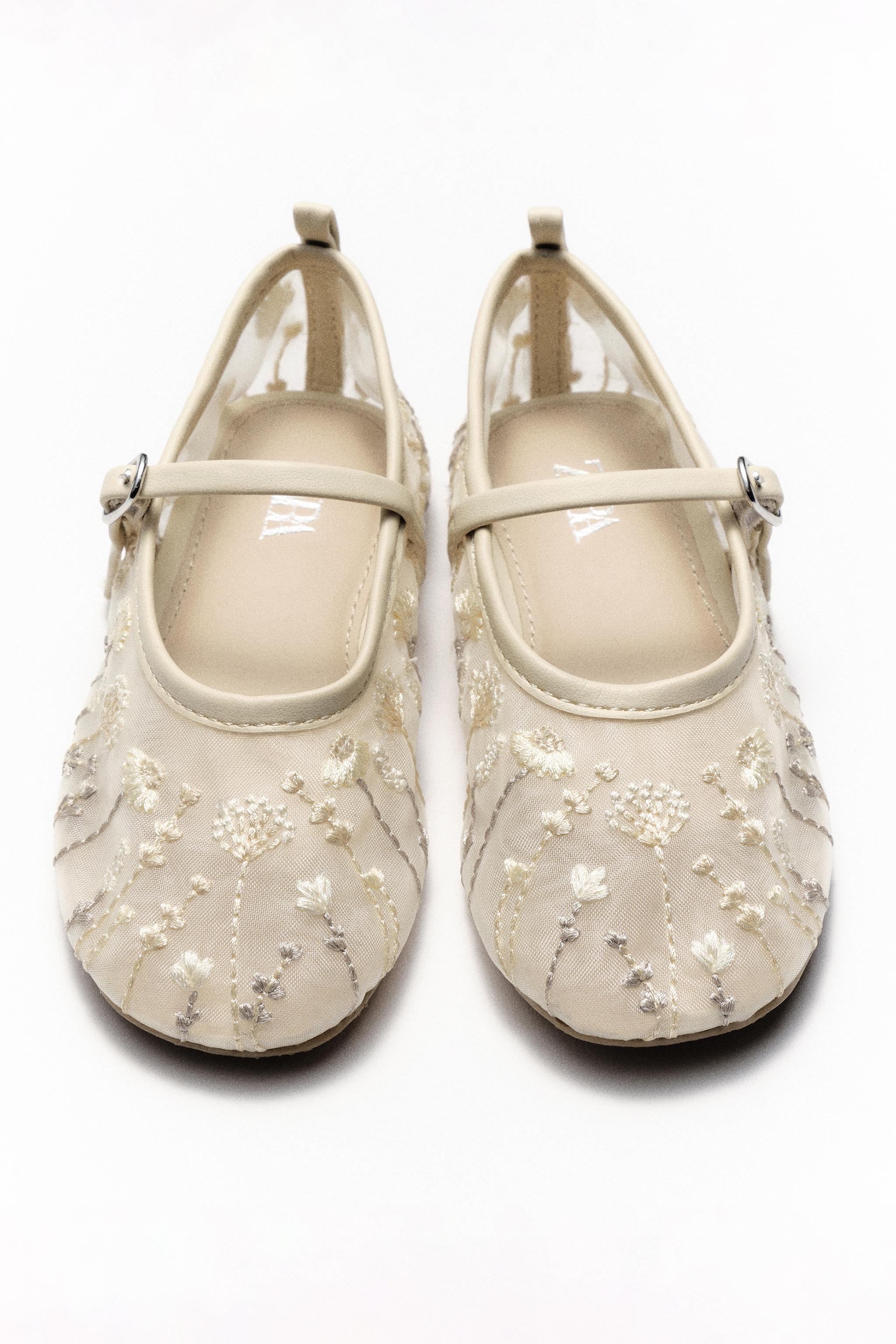 EMBROIDERED BALLET FLATS