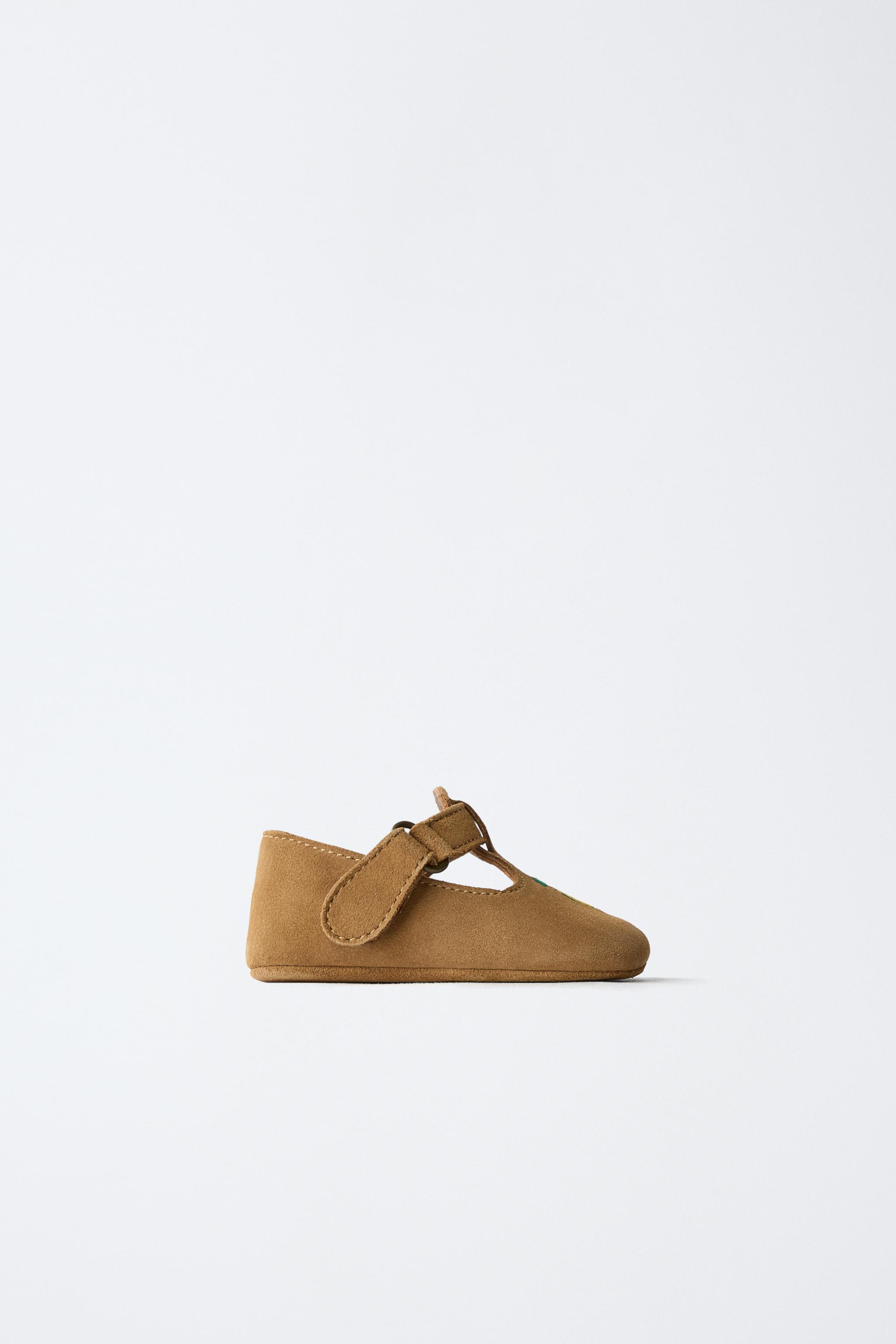 LEATHER T-BAR SHOES