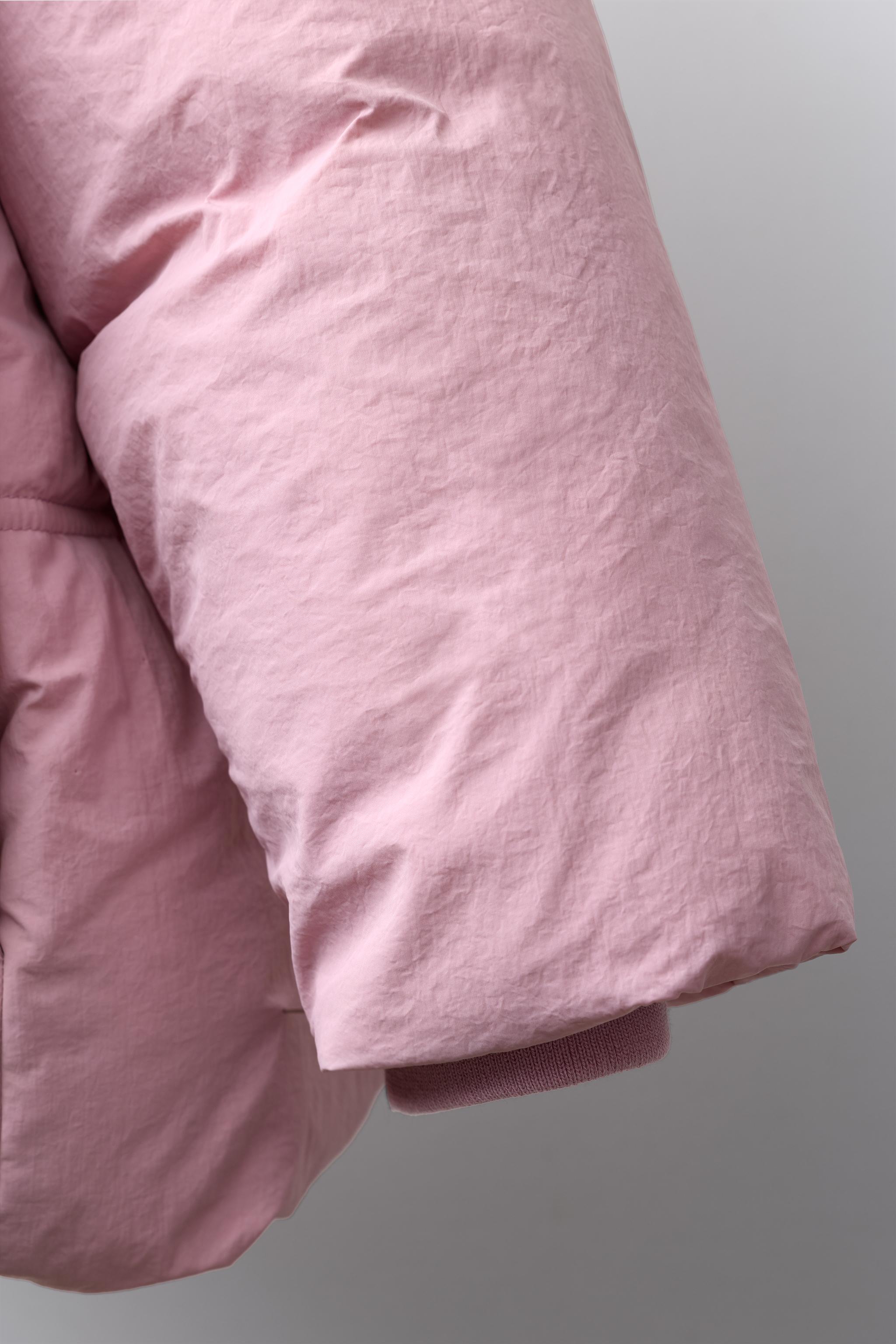 WATER REPELLENT HOODED PUFFER JACKET