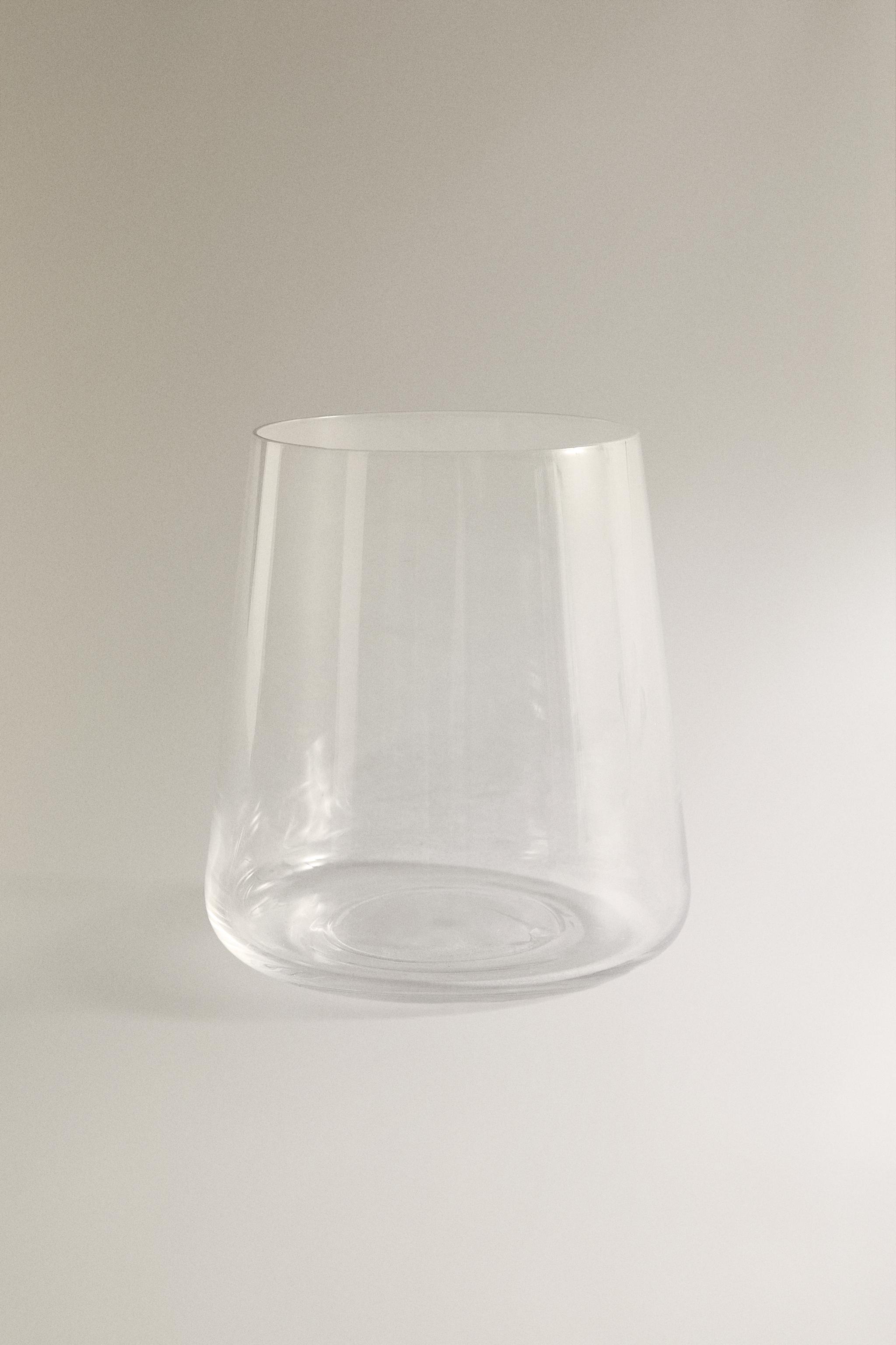 CONICAL CRYSTALLINE TUMBLER