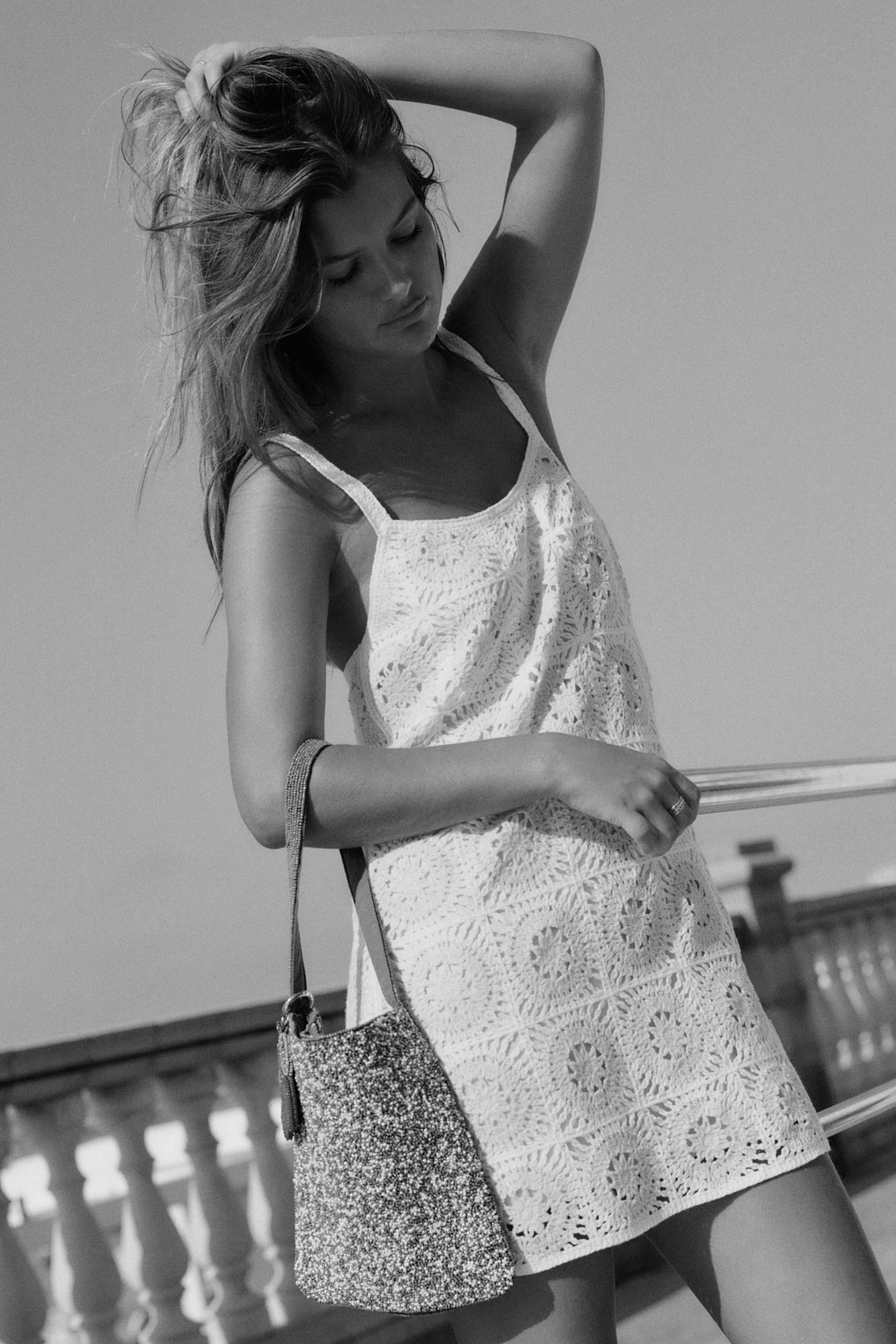 FANTASY BEADED MINI BUCKET BAG