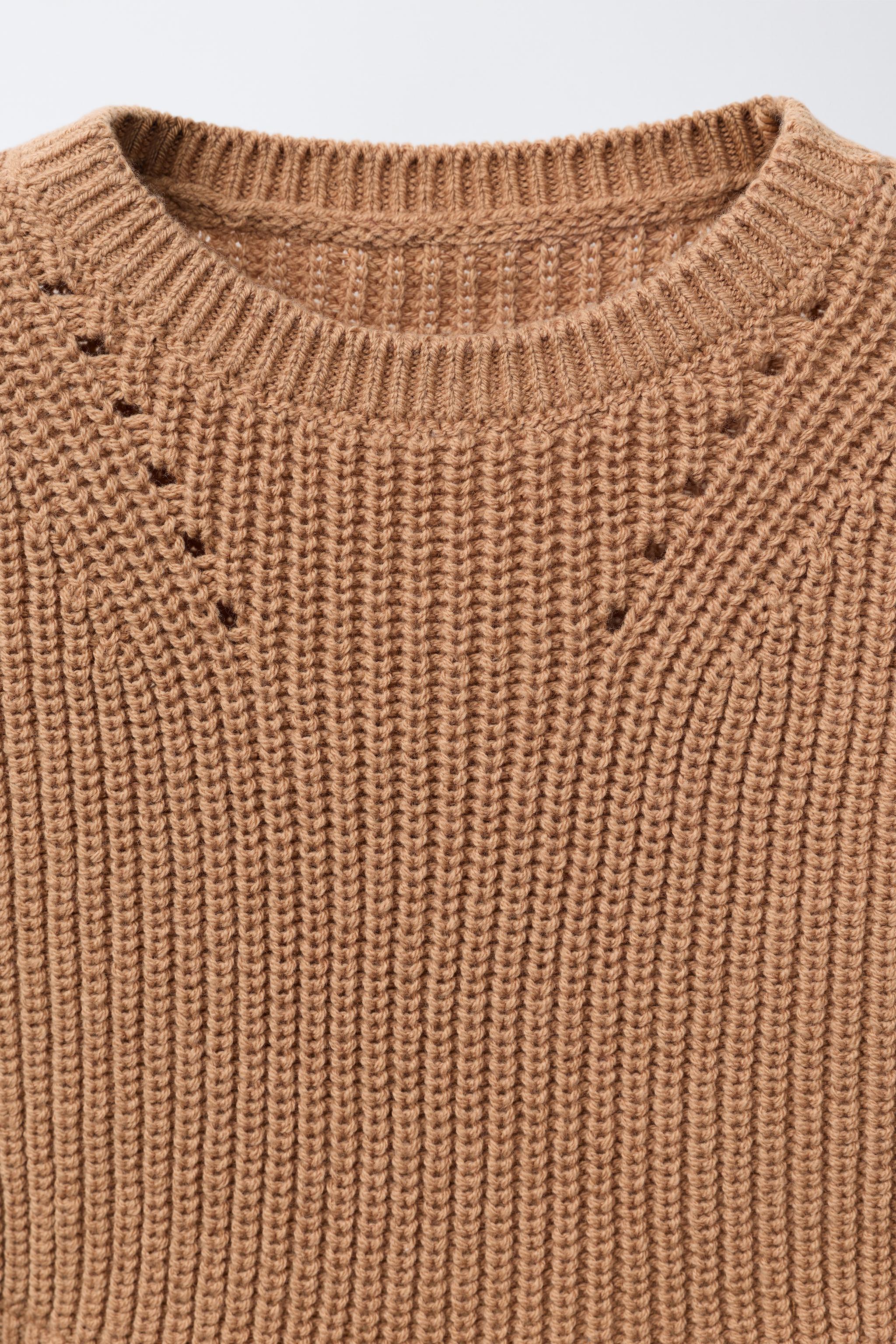 FLORAL EMBROIDERY SHIRT WITH KNIT VEST