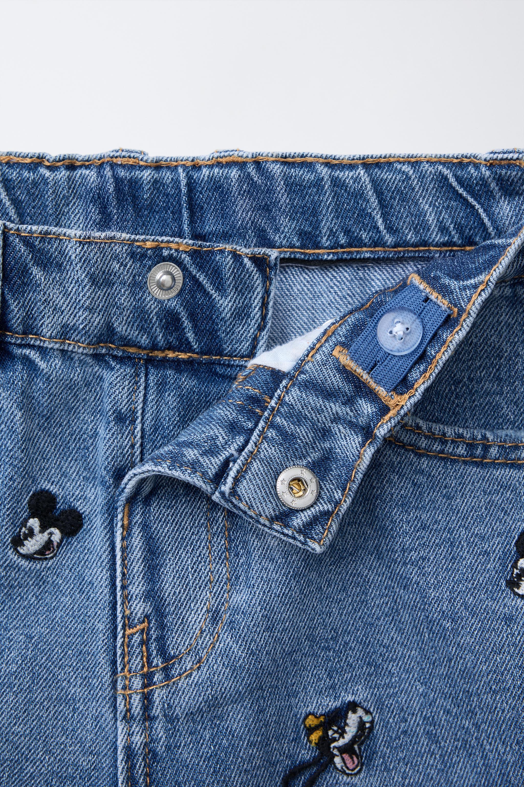 MICKEY MOUSE AND FRIENDS © DISNEY DENIM BERMUDA SHORTS