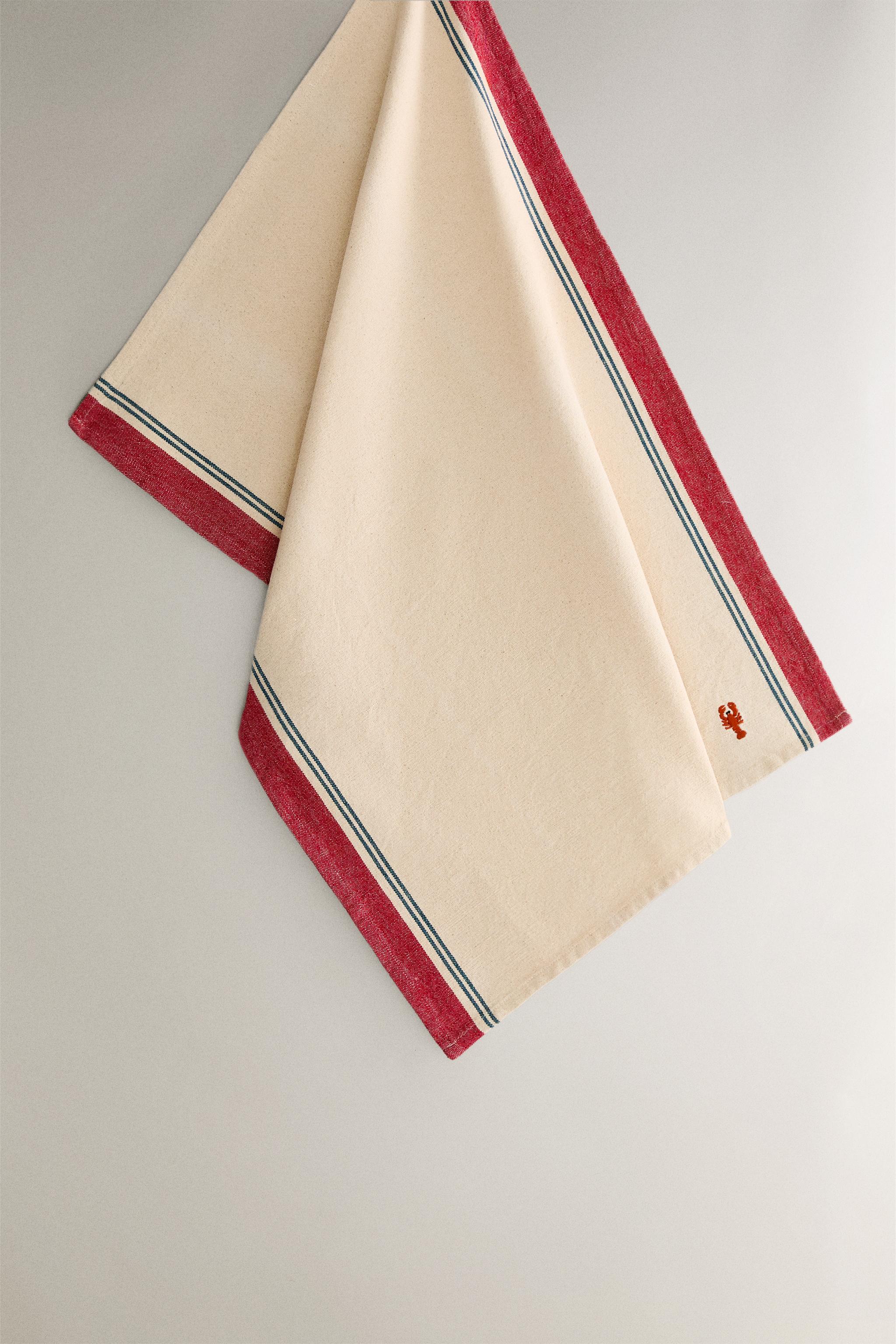 EMBROIDERED KITCHEN TOWEL WITH LOBSTER