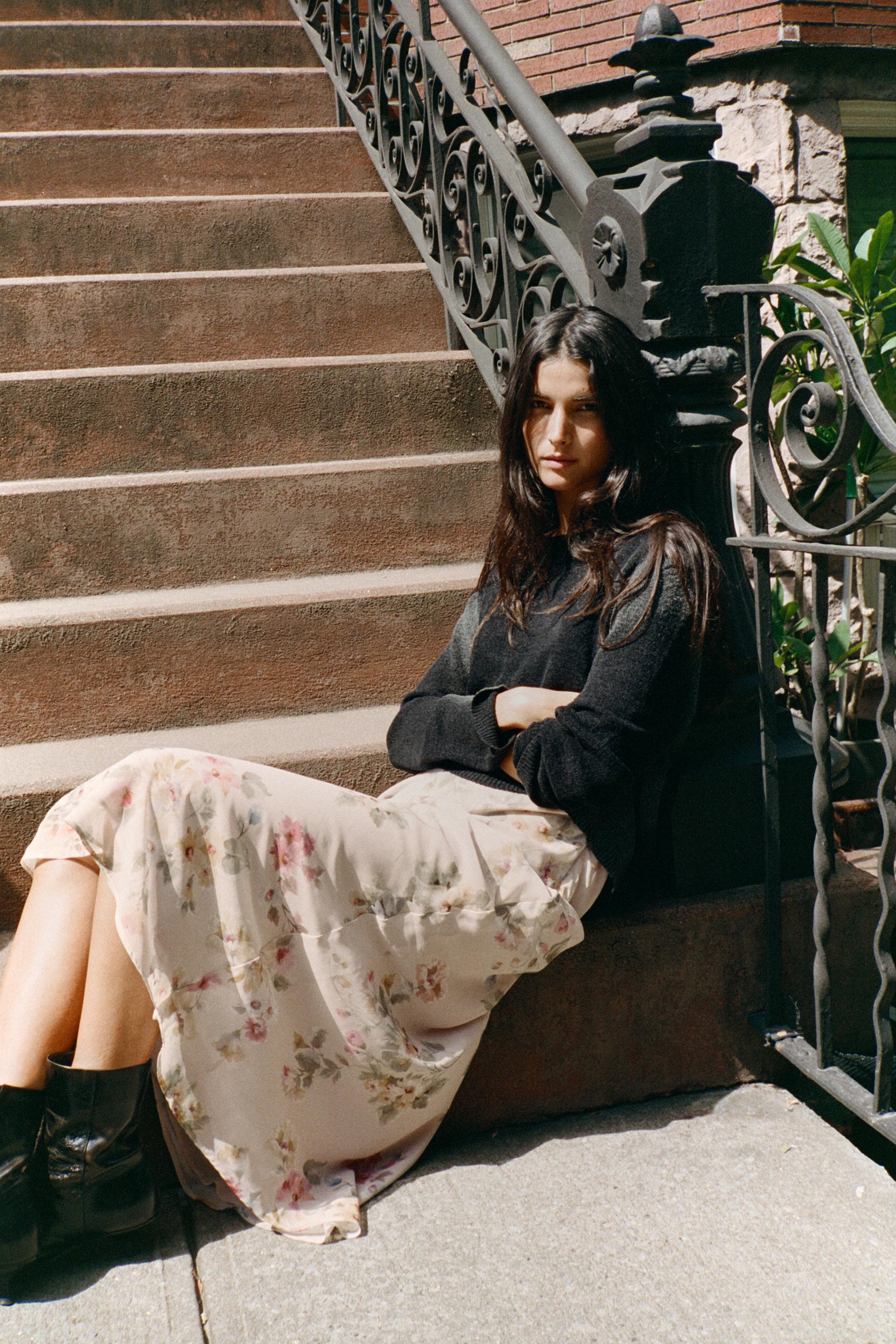 FADED PRINT KNIT SWEATER