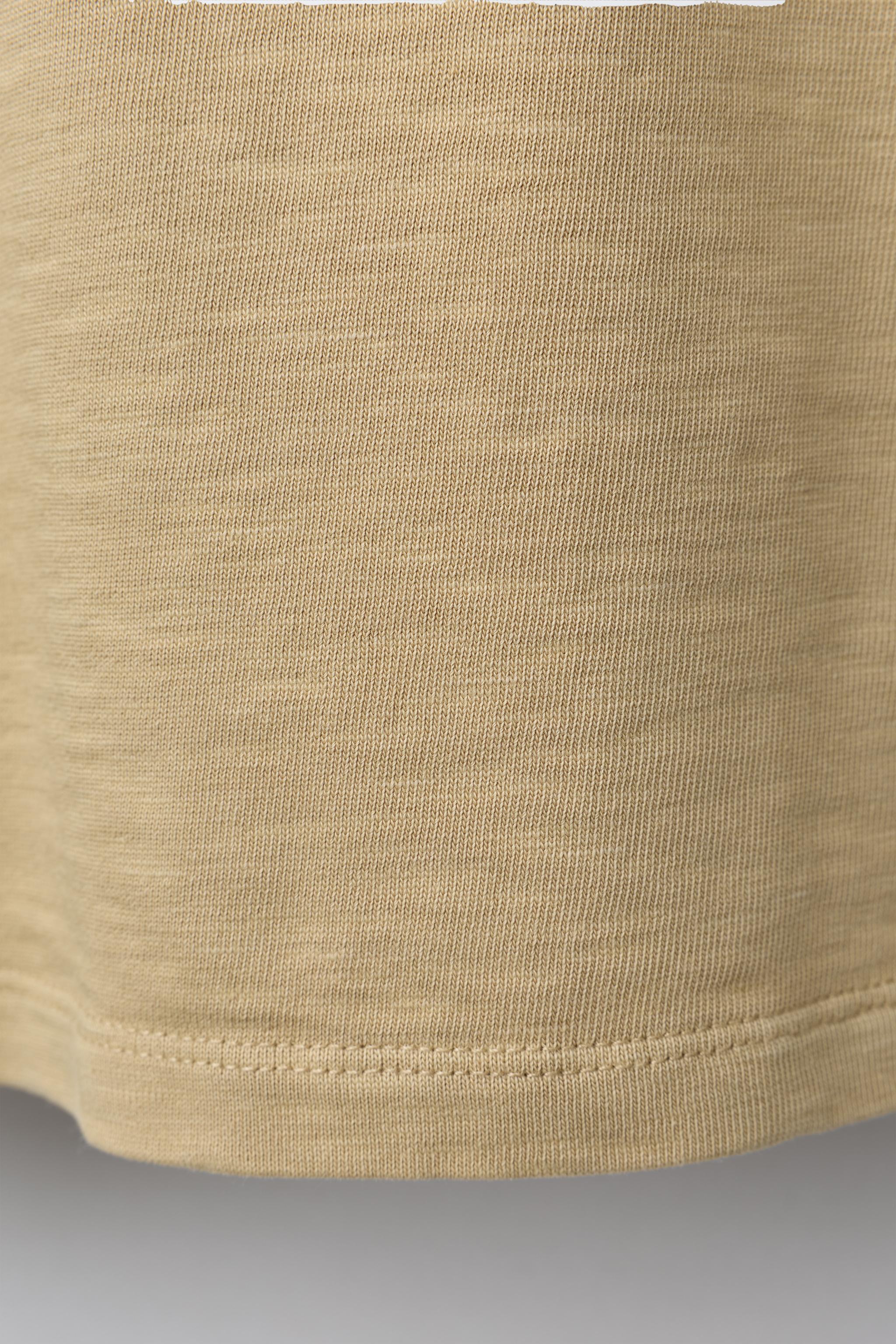 HELLO KITTY © SANRIO PRINT T-SHIRT