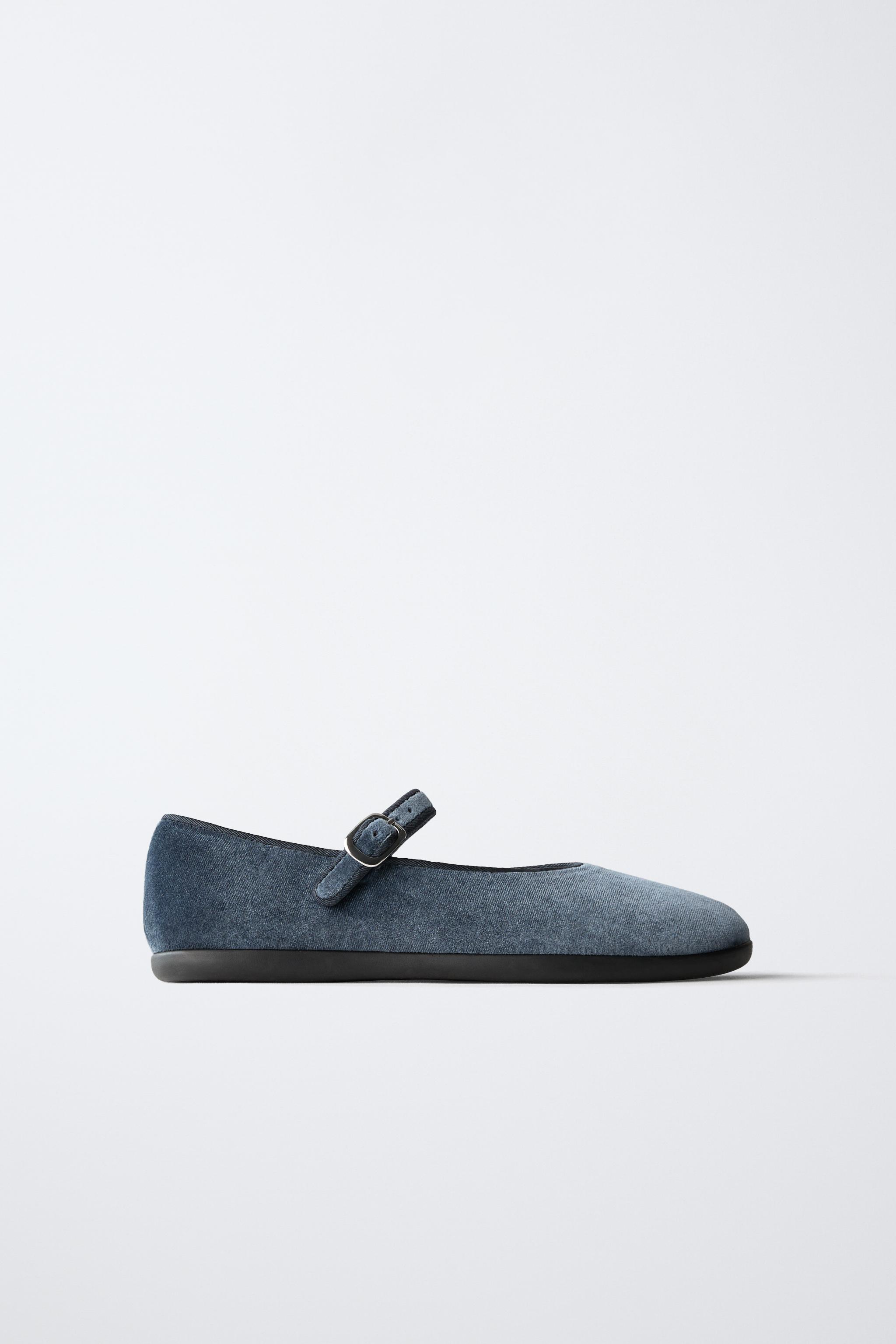 VELVET BALLET FLATS