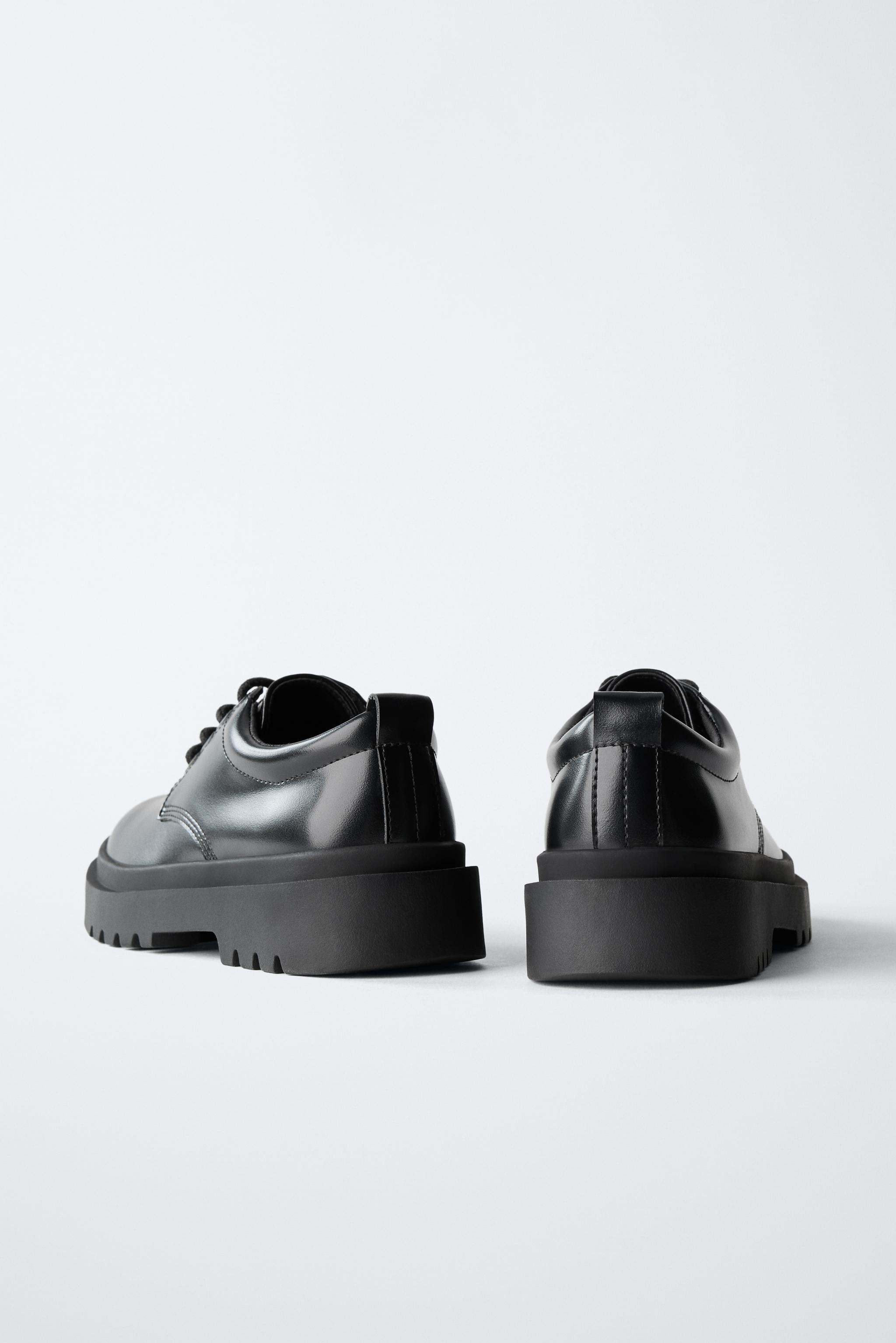 LUG SOLE DERBY SHOES